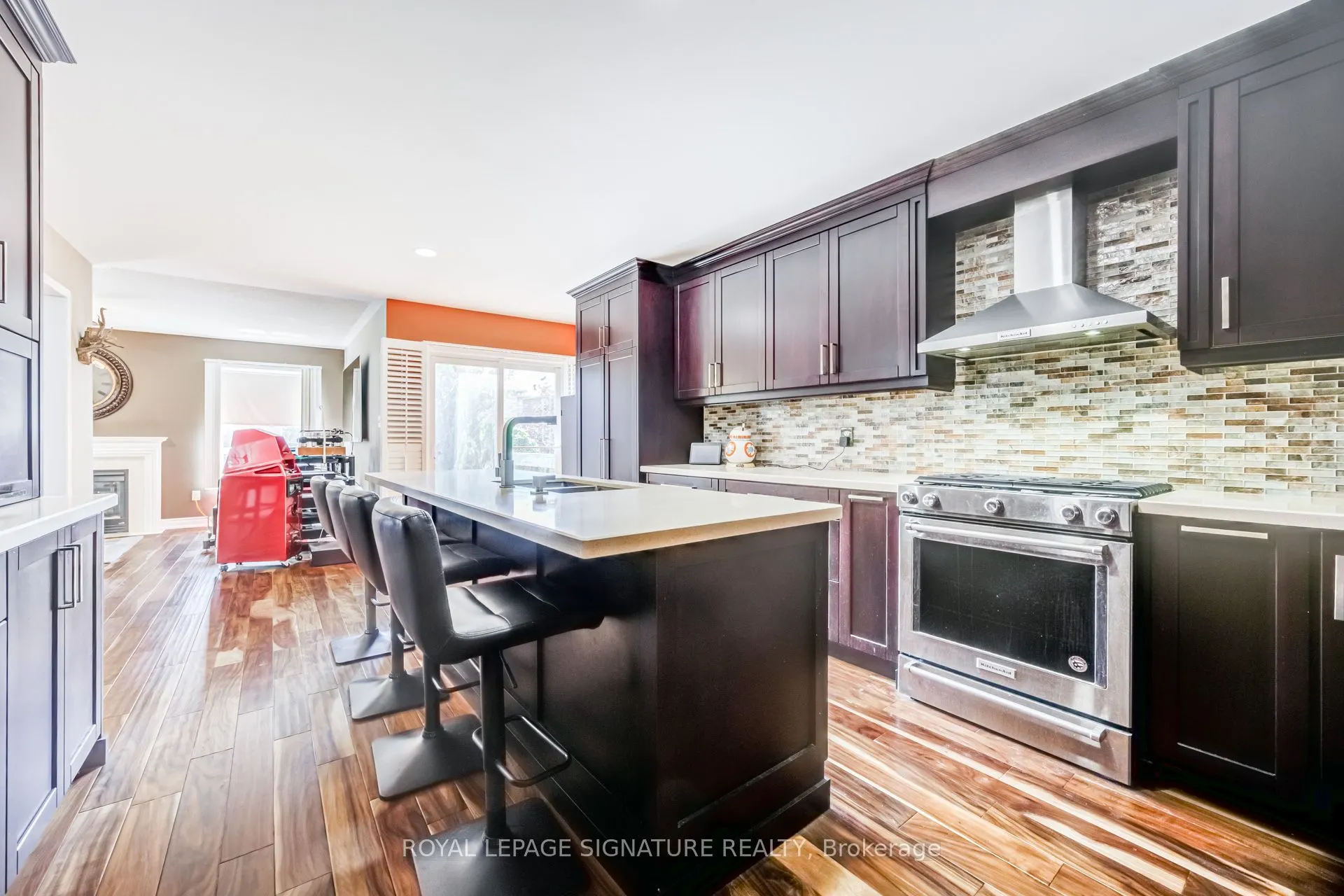 82 Belmont Boulevard