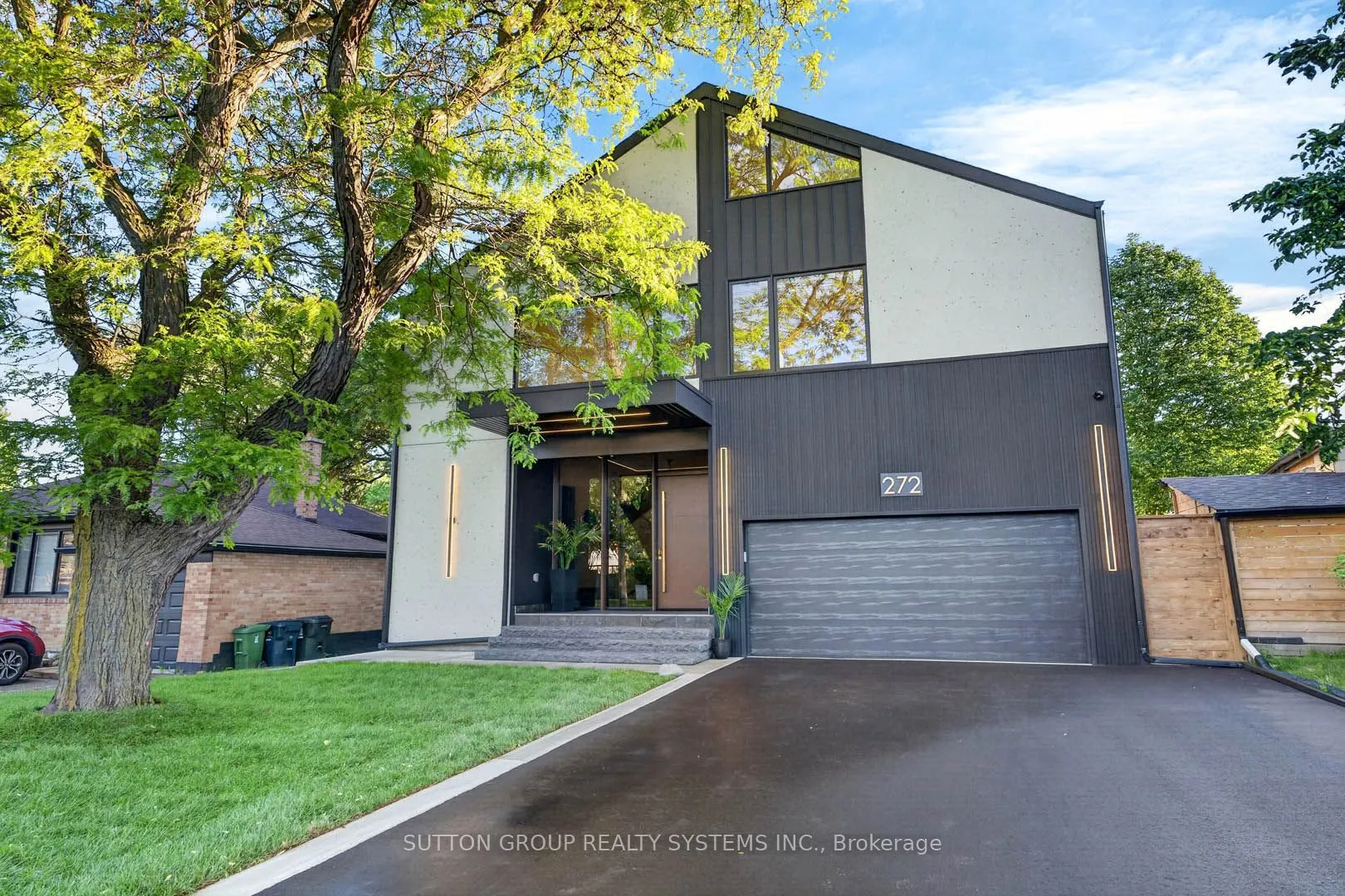272 Renforth Drive