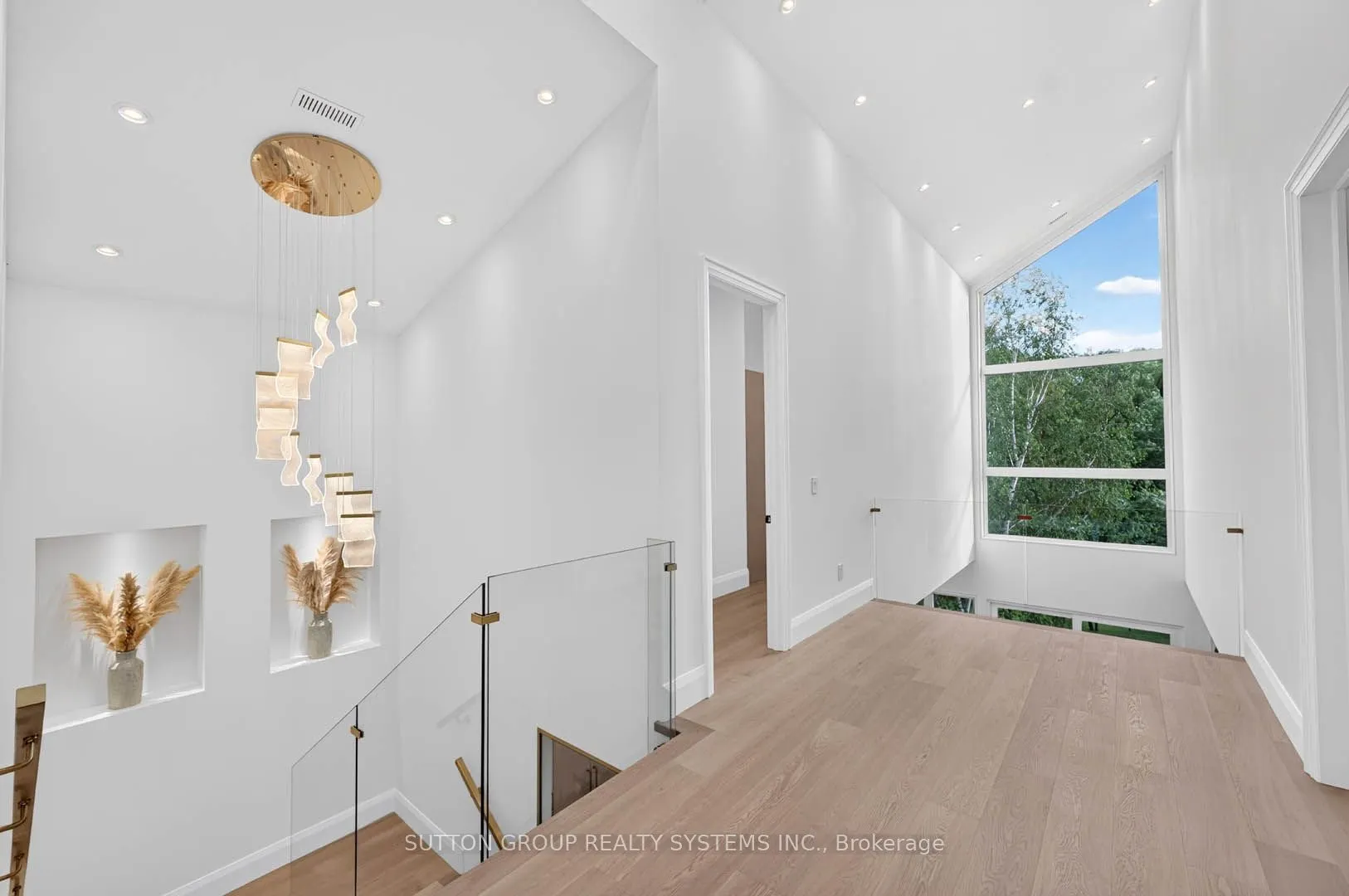 272 Renforth Drive