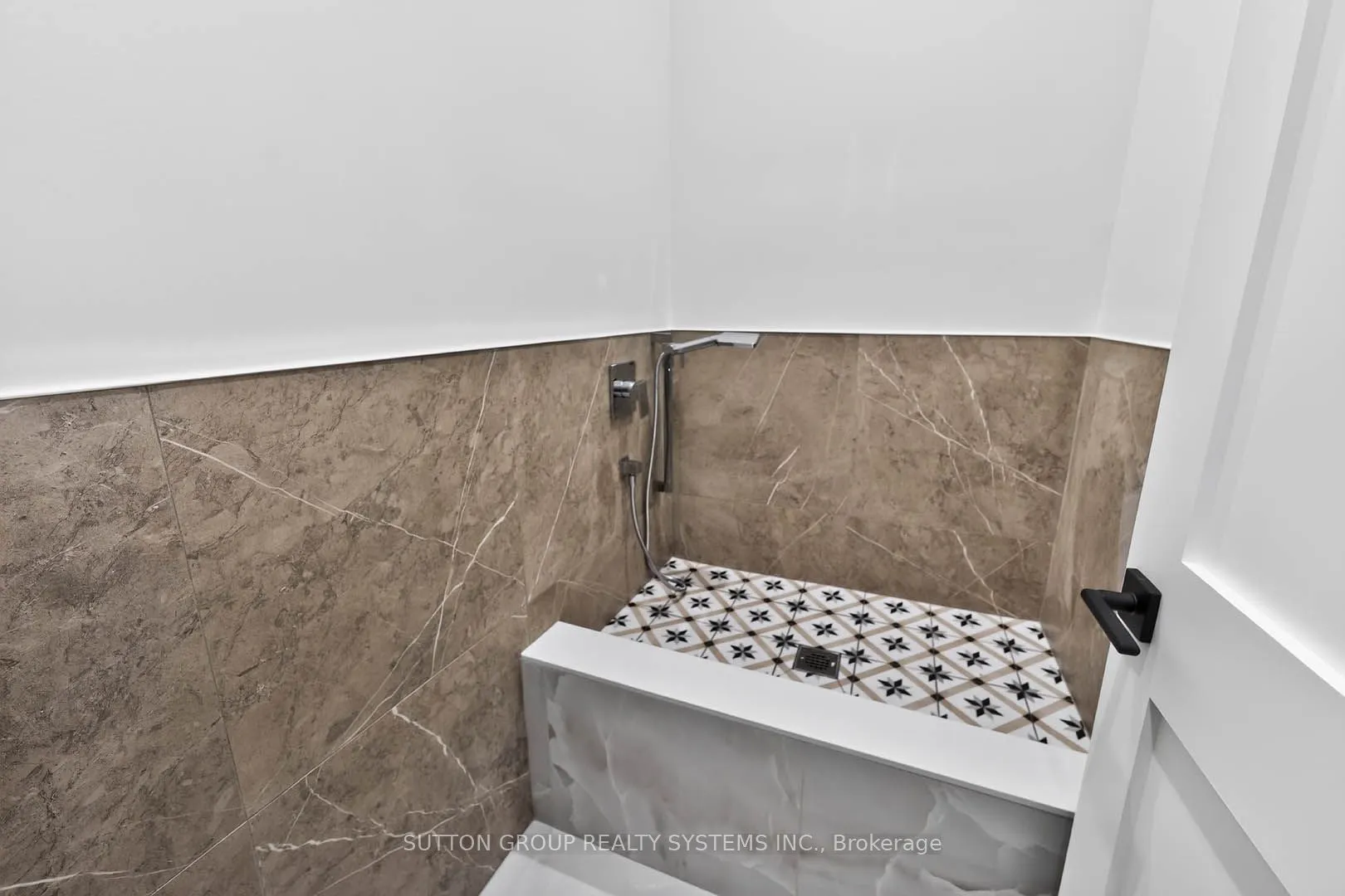 272 Renforth Drive