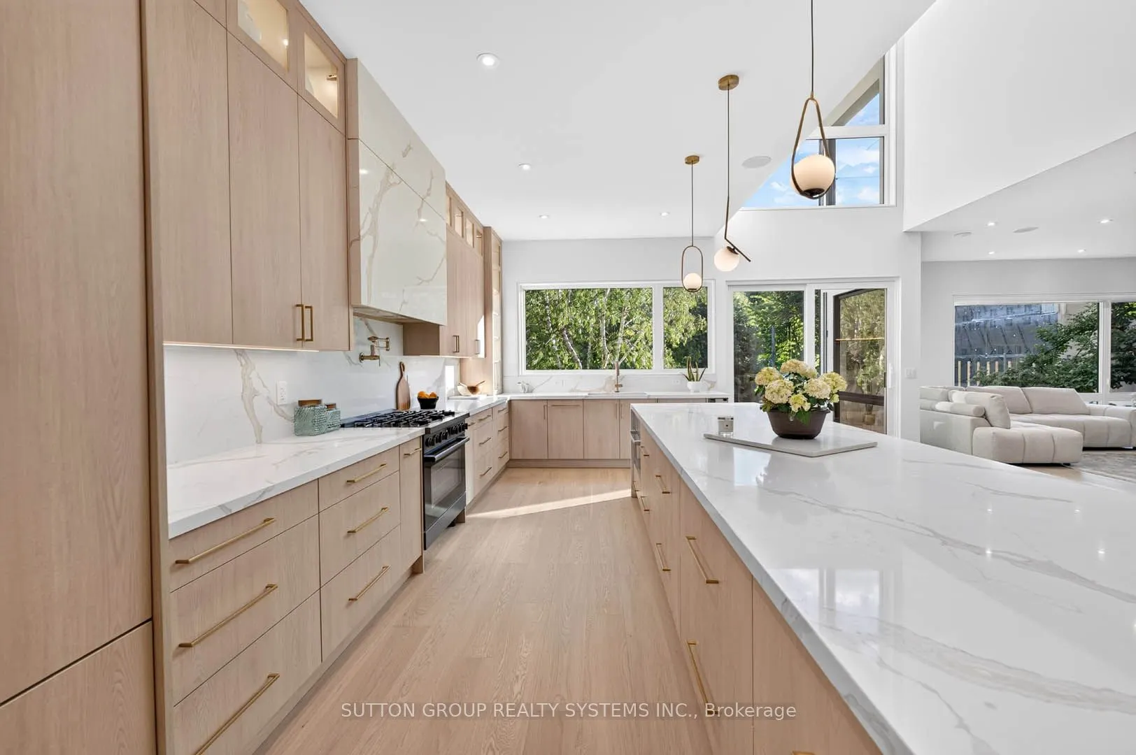272 Renforth Drive