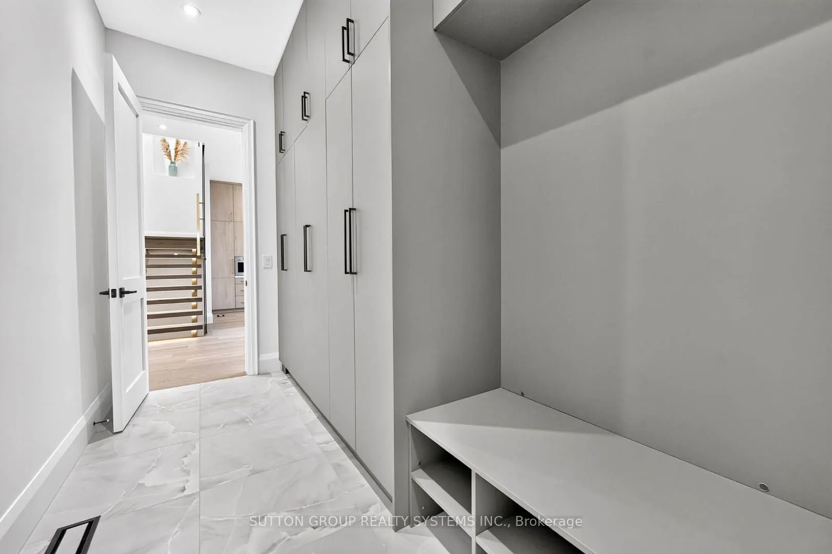 272 Renforth Drive