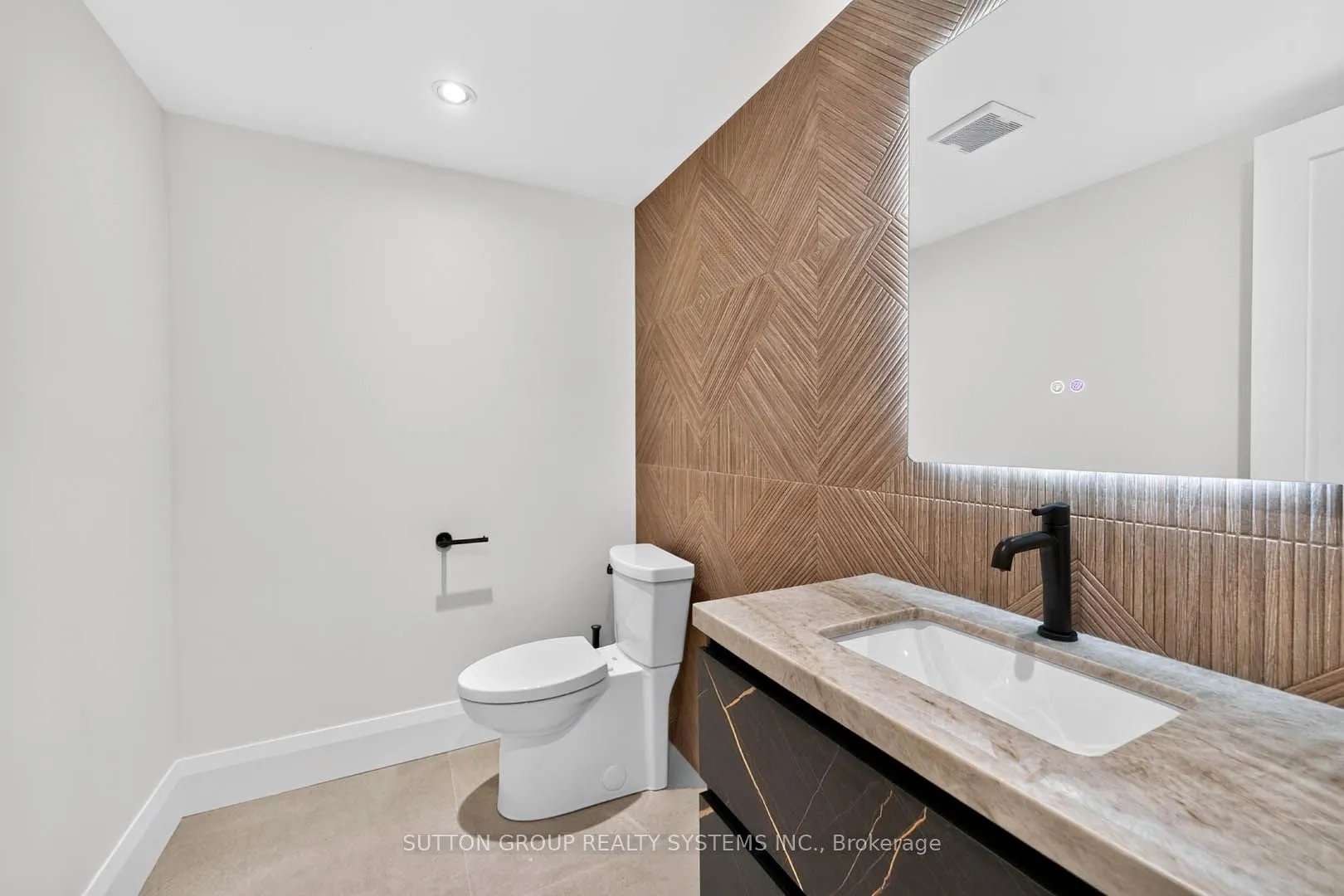 272 Renforth Drive