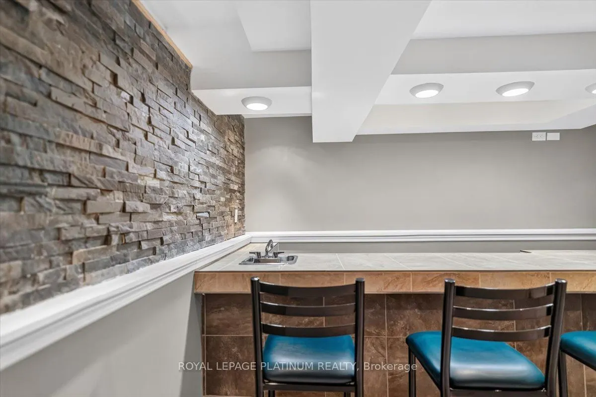 21 Vista Green Crescent