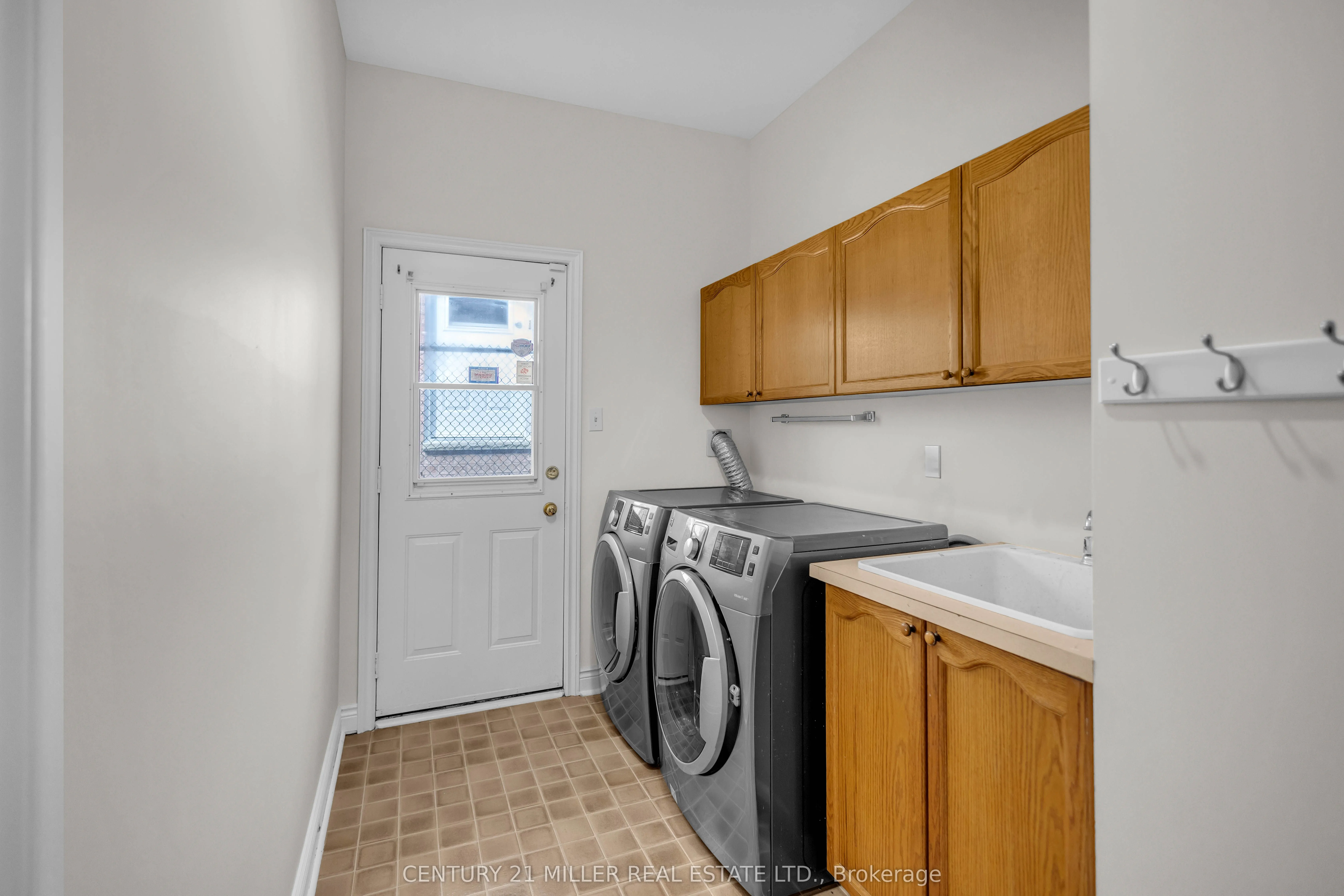 1398 Winterberry Drive