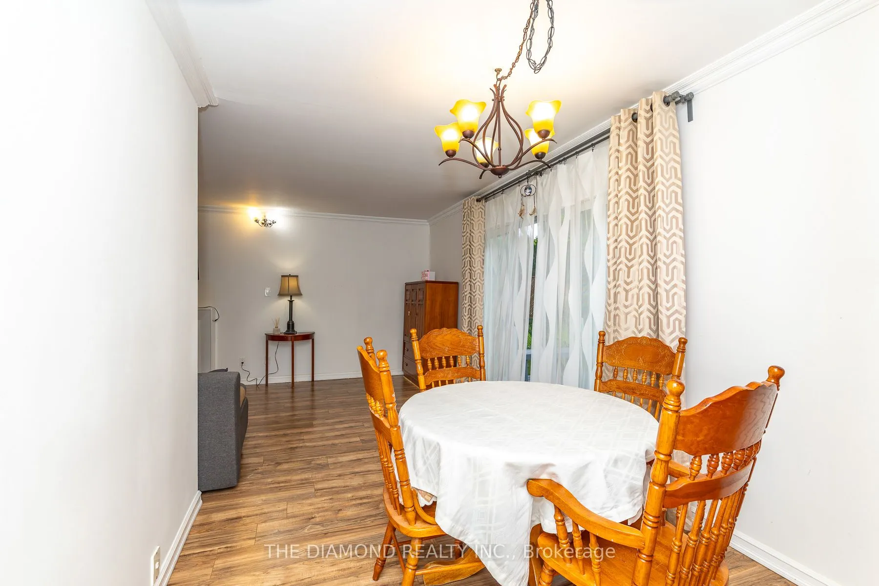 75 Glen Agar Drive