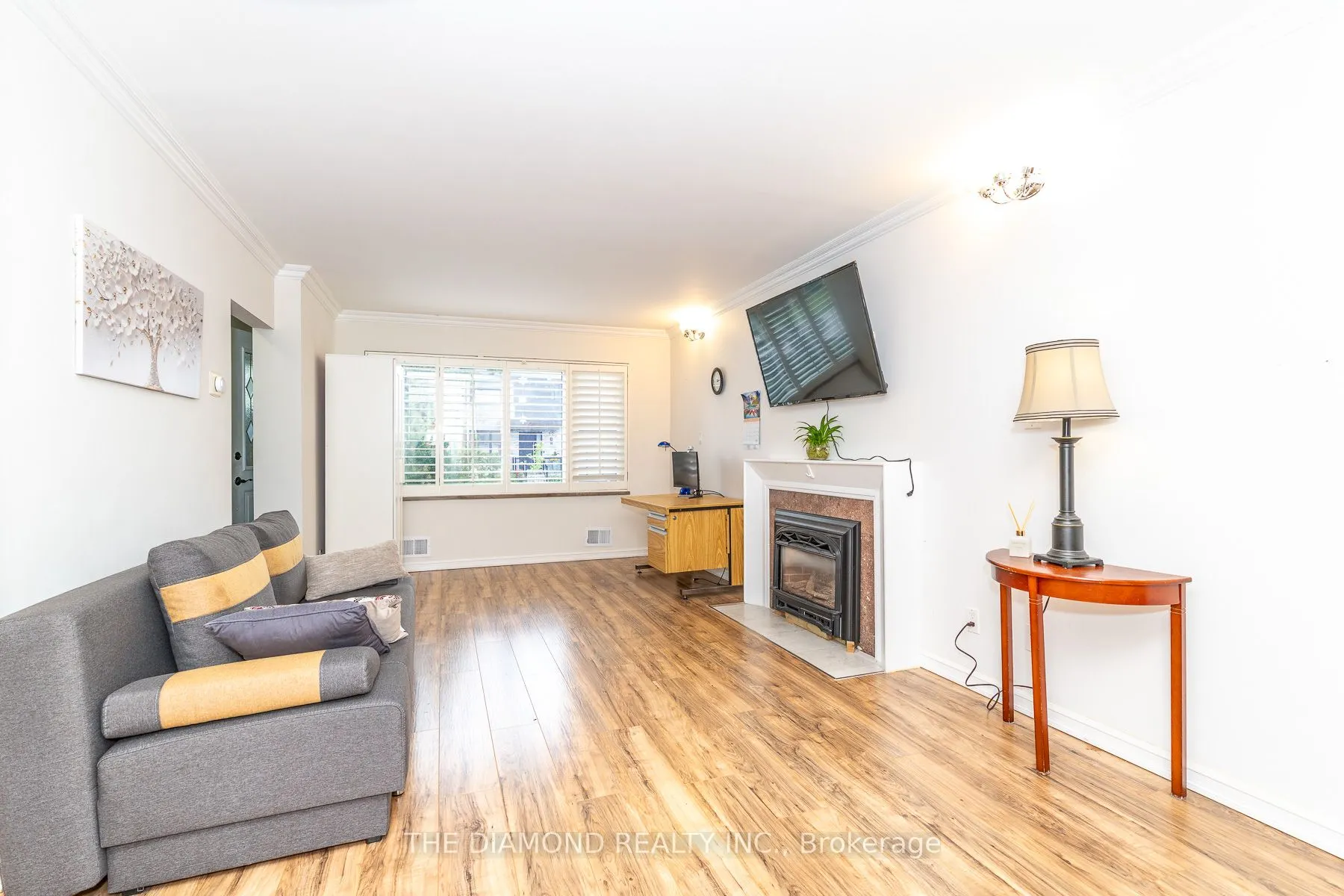75 Glen Agar Drive
