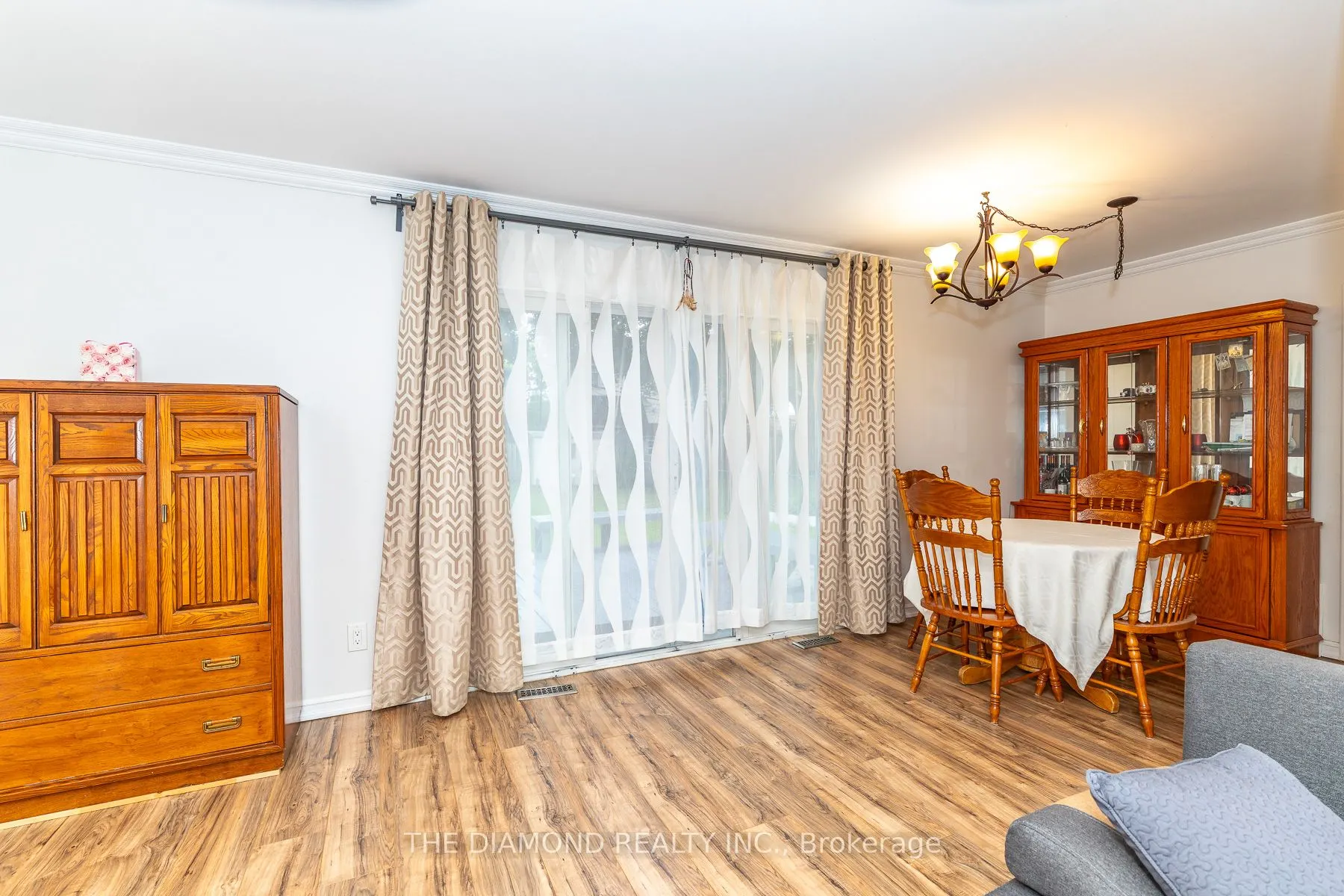 75 Glen Agar Drive
