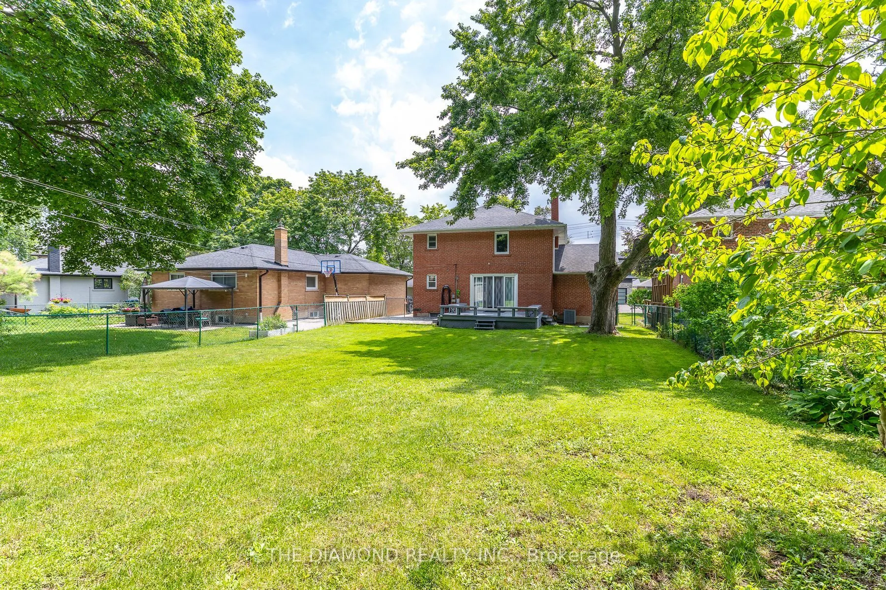 75 Glen Agar Drive