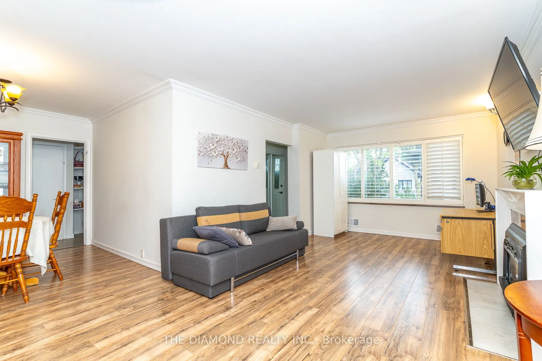 75 Glen Agar Drive