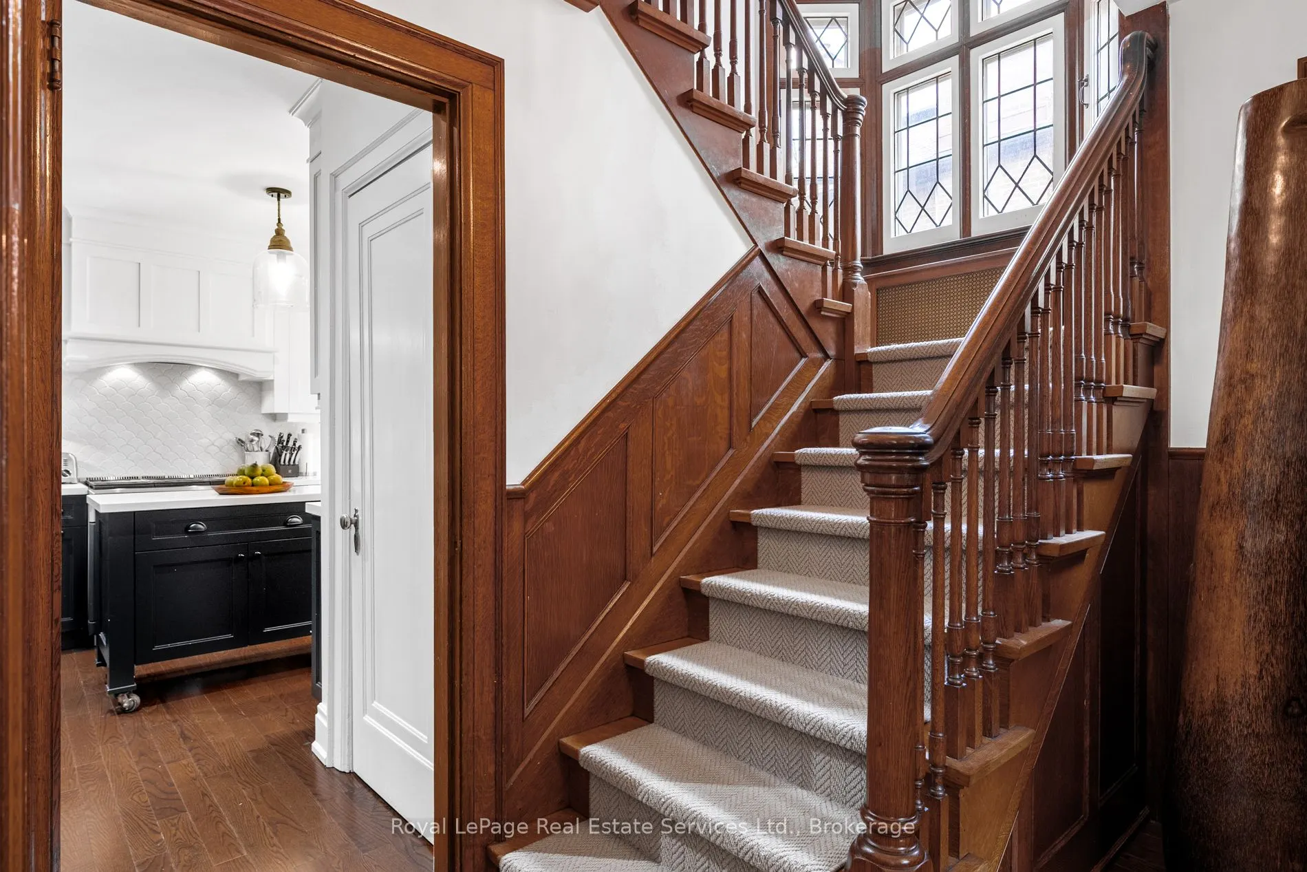 28 Thompson Avenue