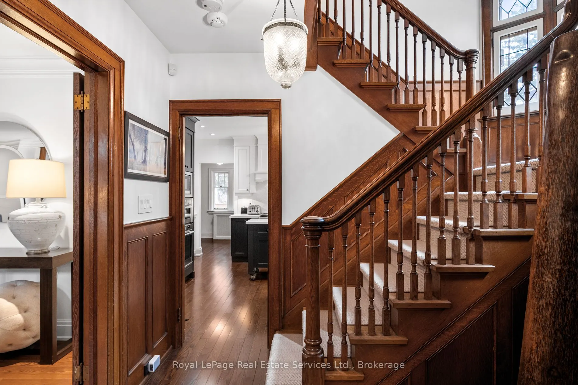 28 Thompson Avenue