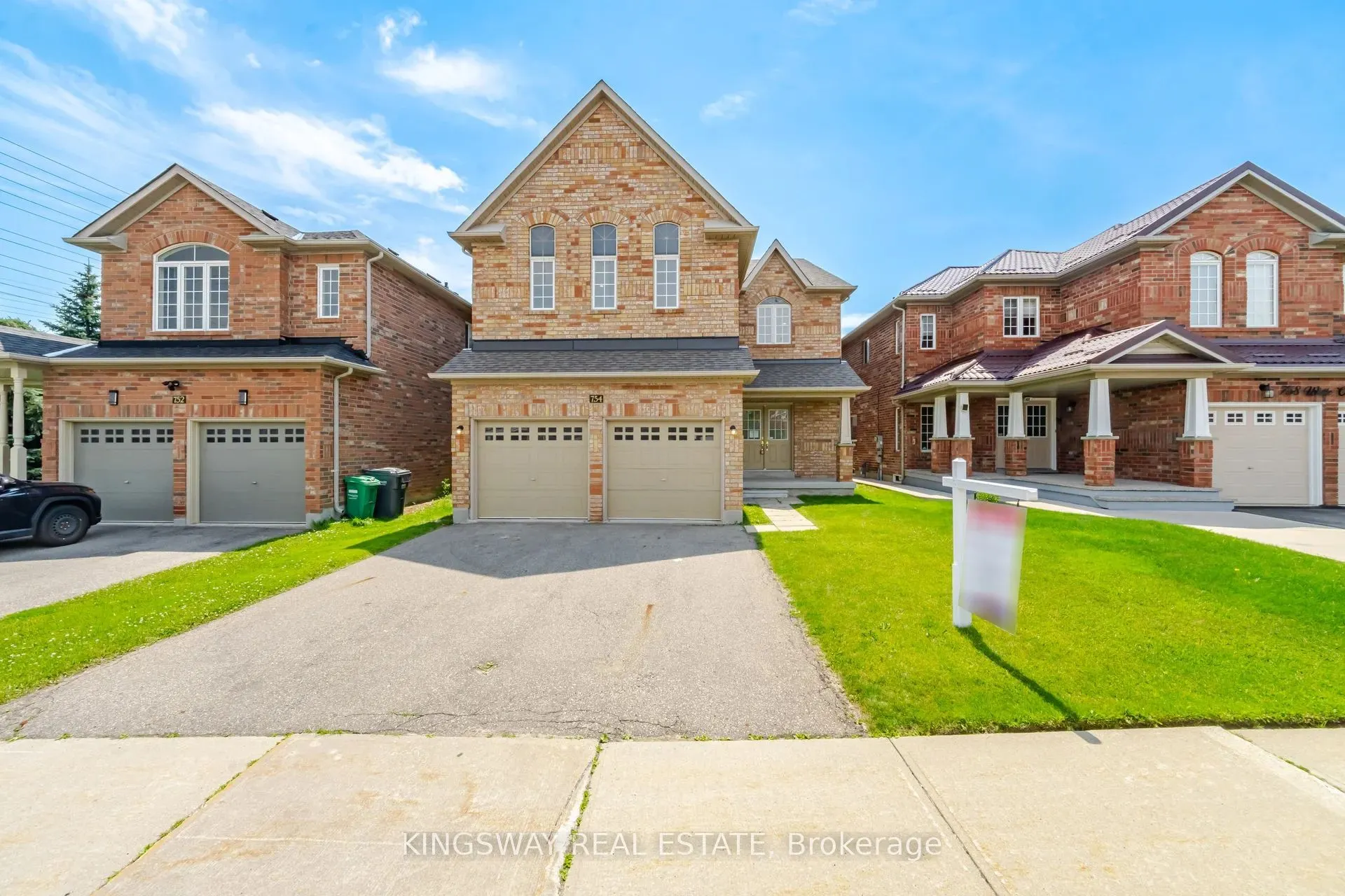754 White Clover Way