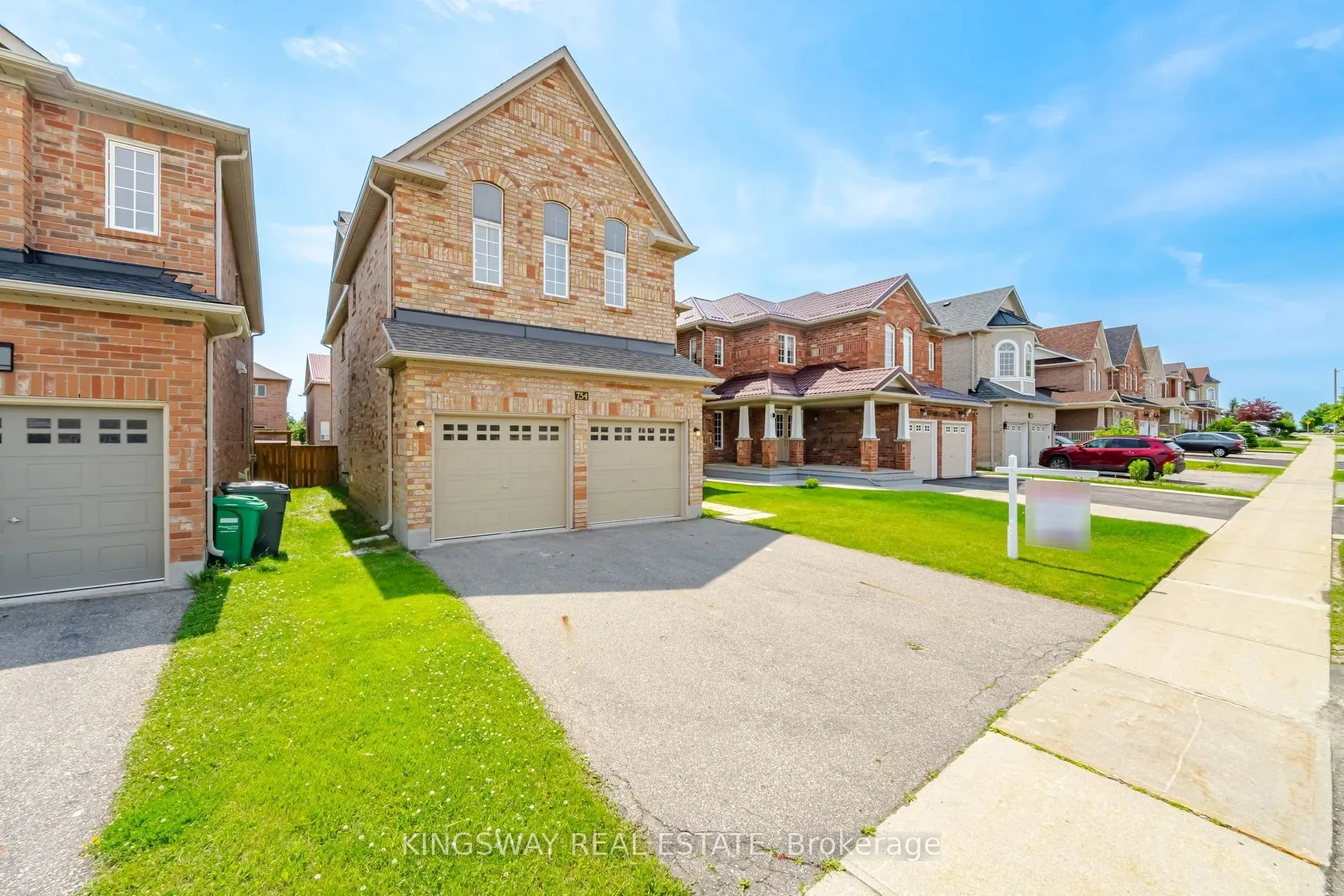 754 White Clover Way