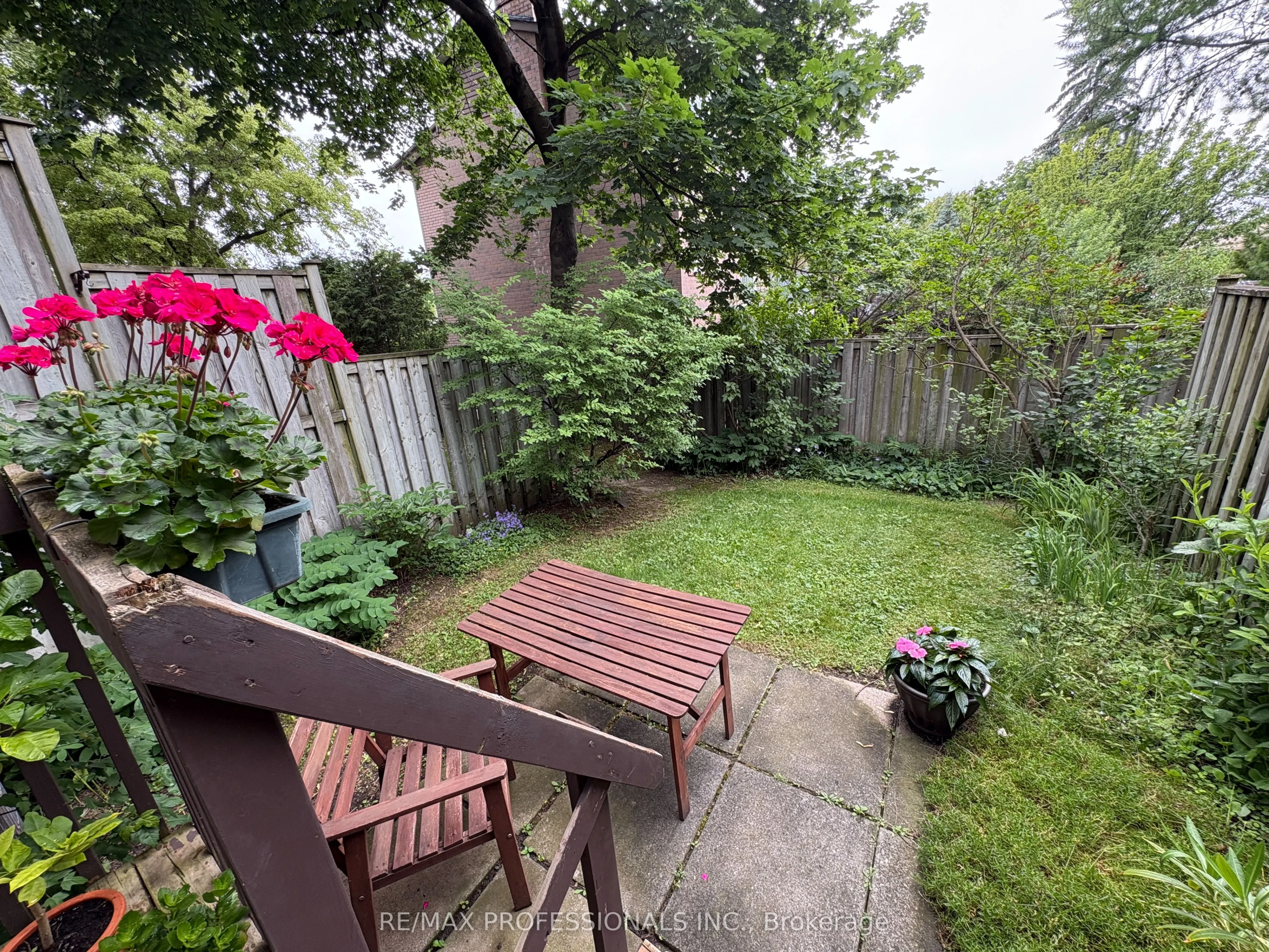 3345 Silverado Drive ##2