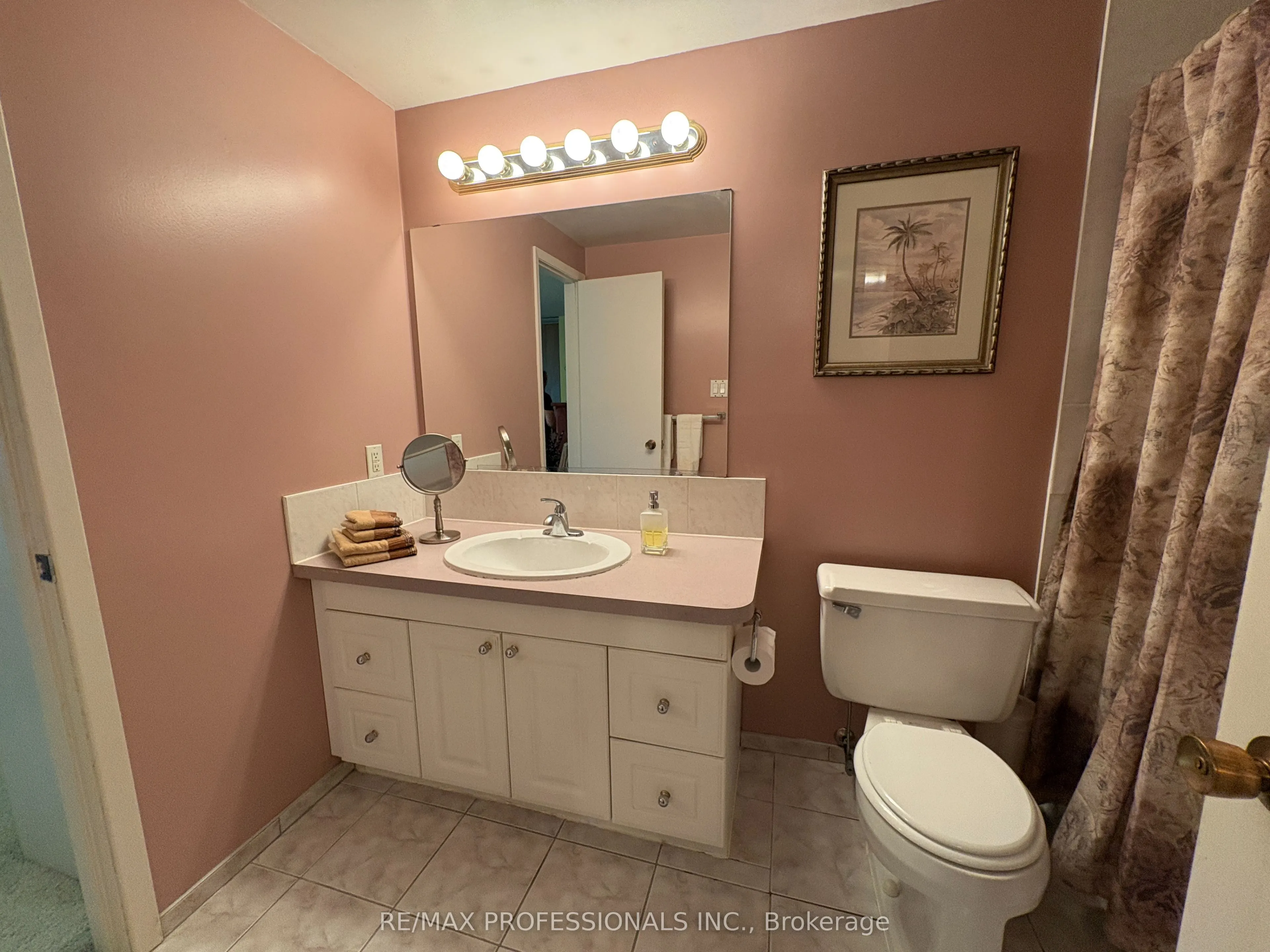 3345 Silverado Drive ##2
