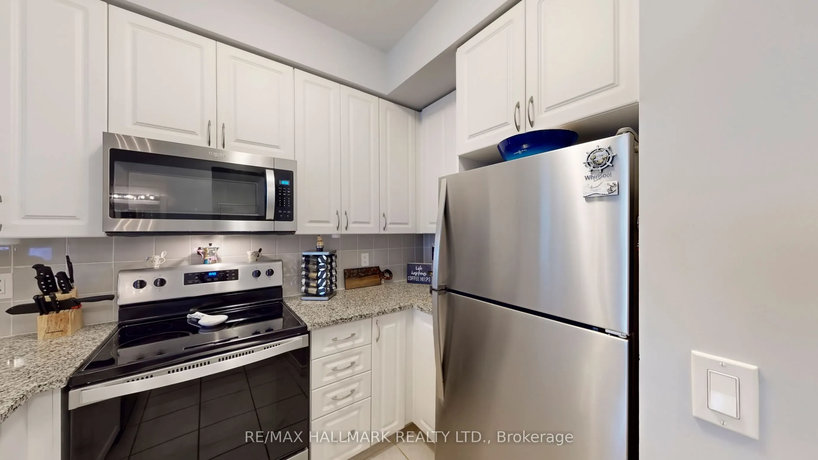 349 Rathburn Road W #910