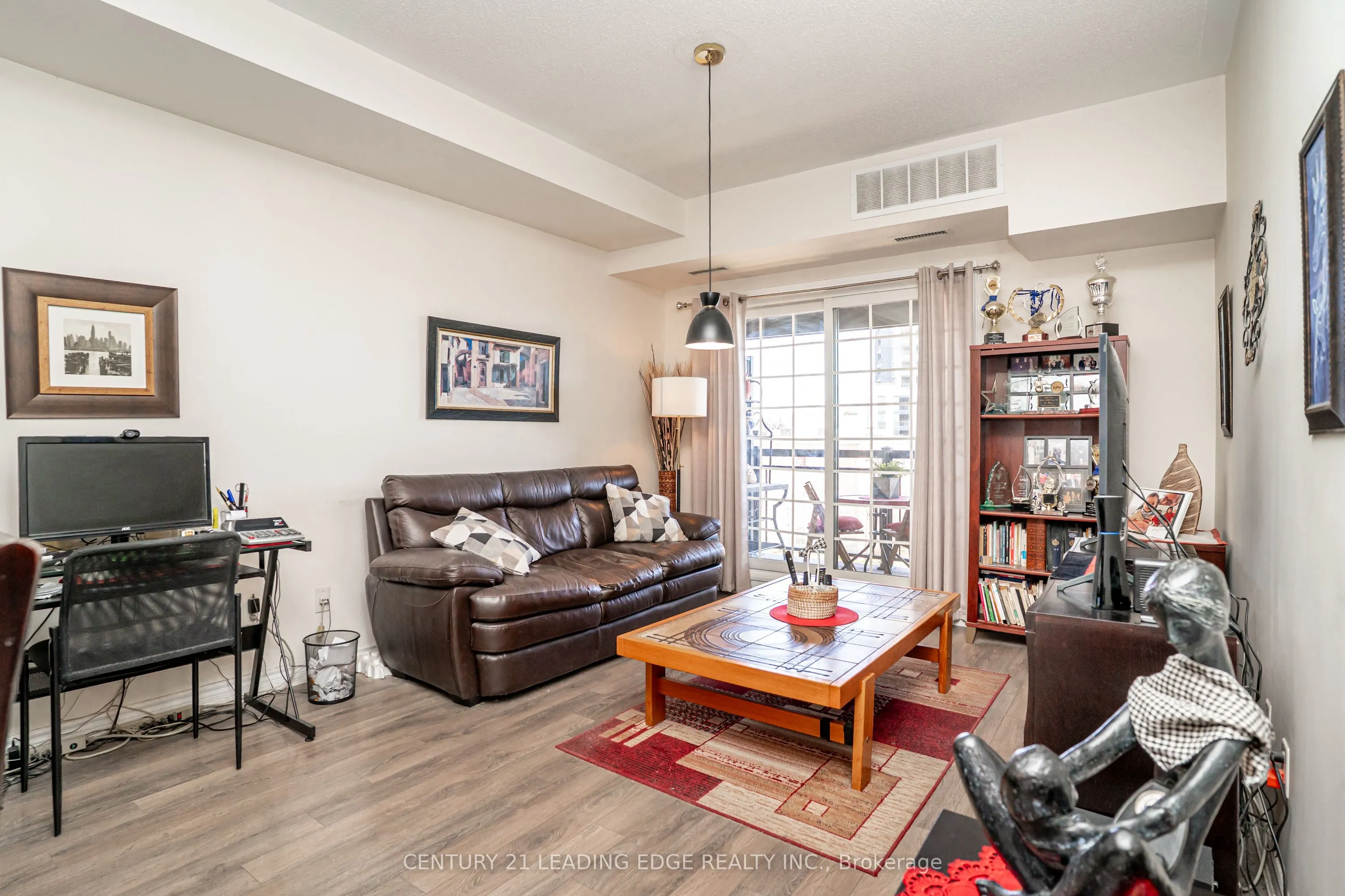 570 Lolita Gardens #421