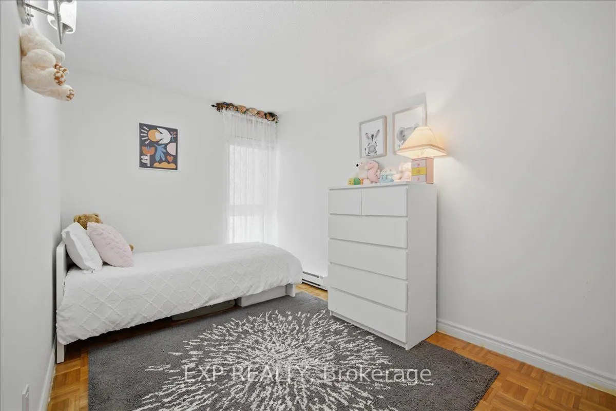 1055 Dundas Street E #167