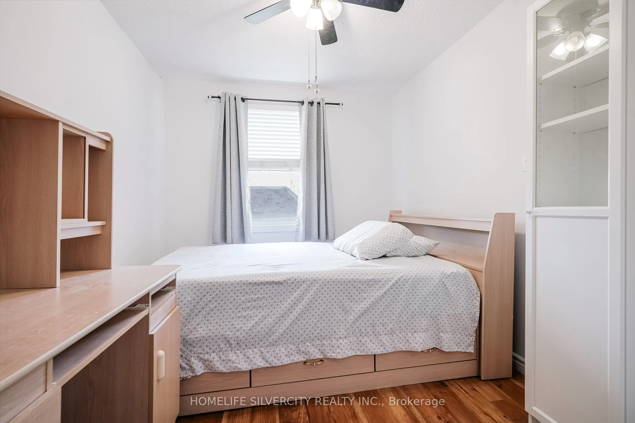 235 Bronte Street S #57