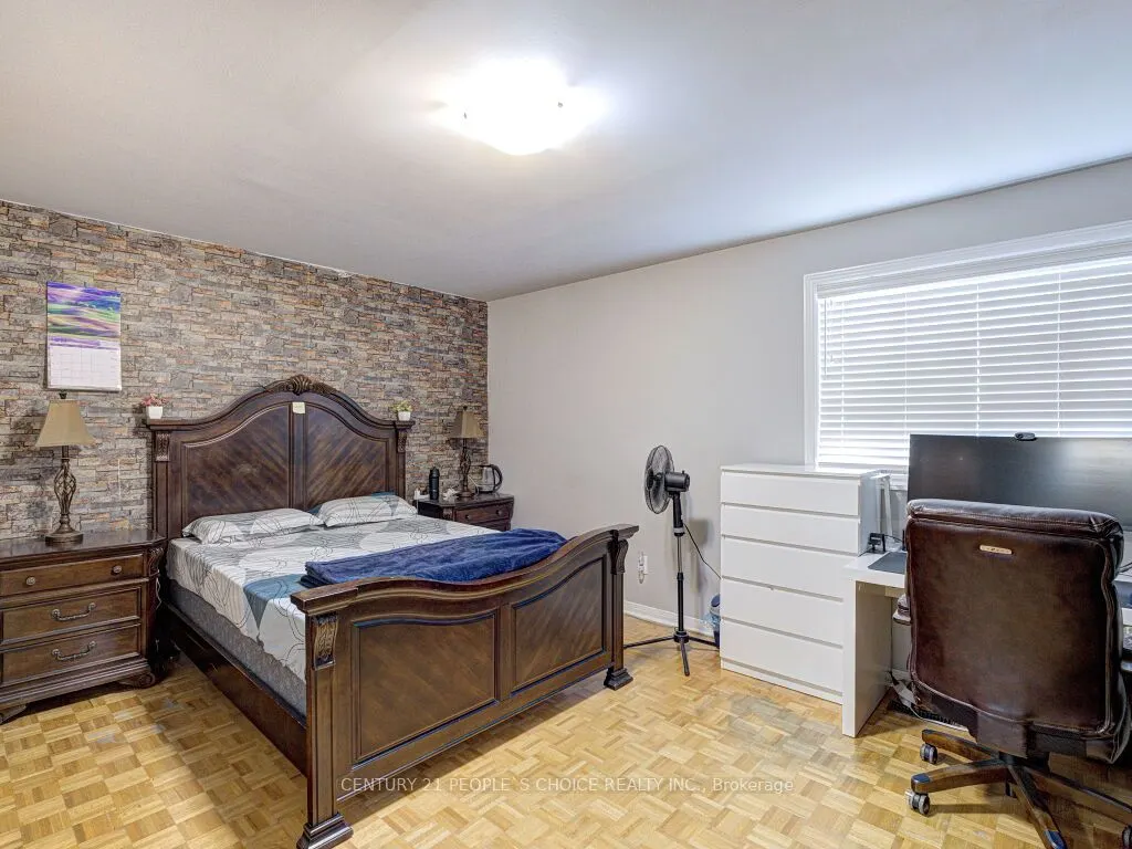 103 Whitchurch Mews