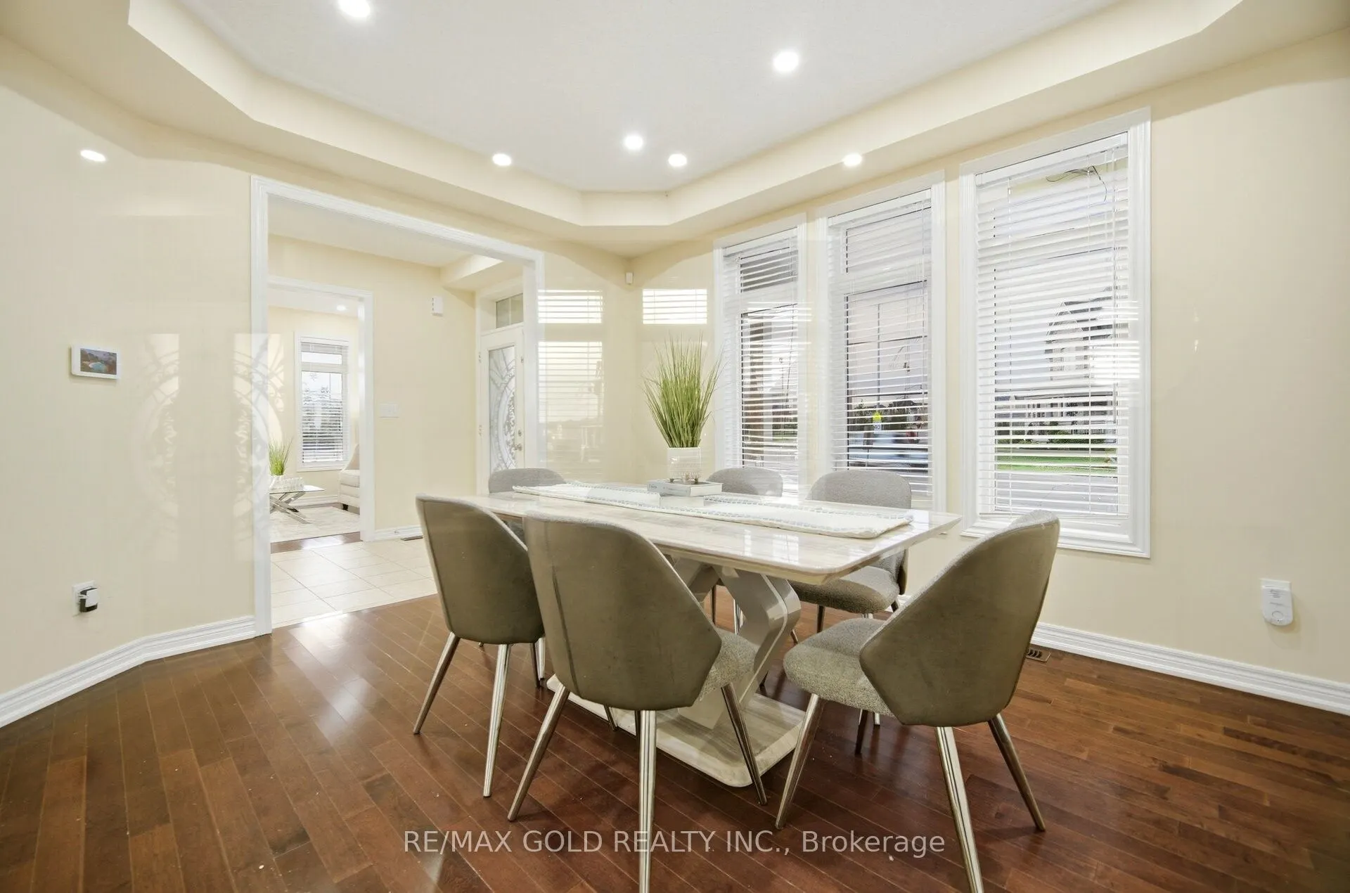 49 Squire Ellis Drive