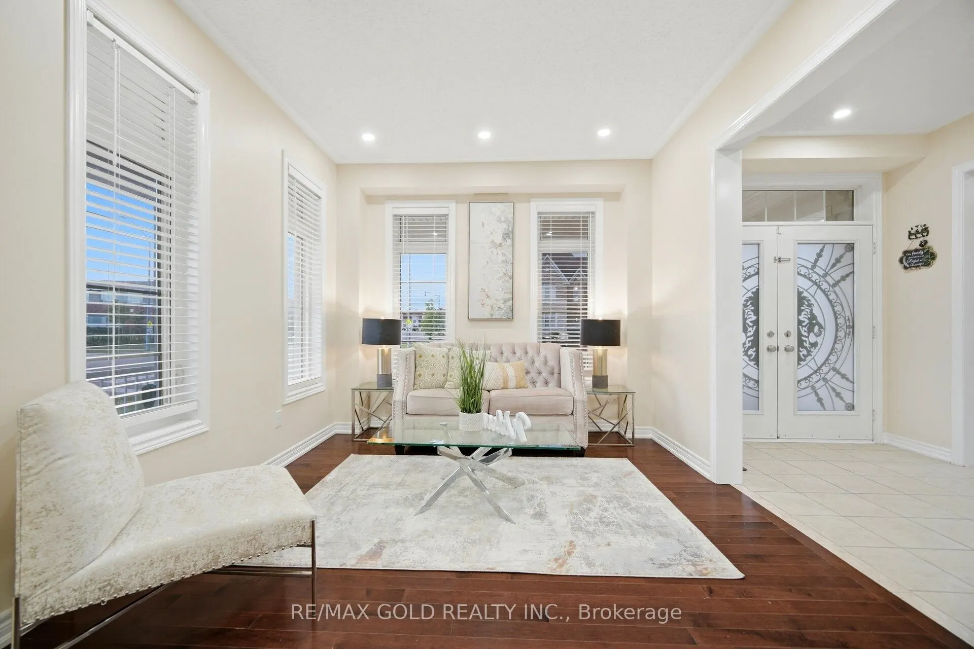 49 Squire Ellis Drive
