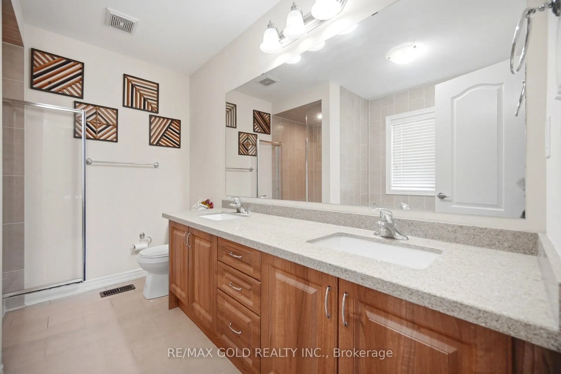 49 Squire Ellis Drive