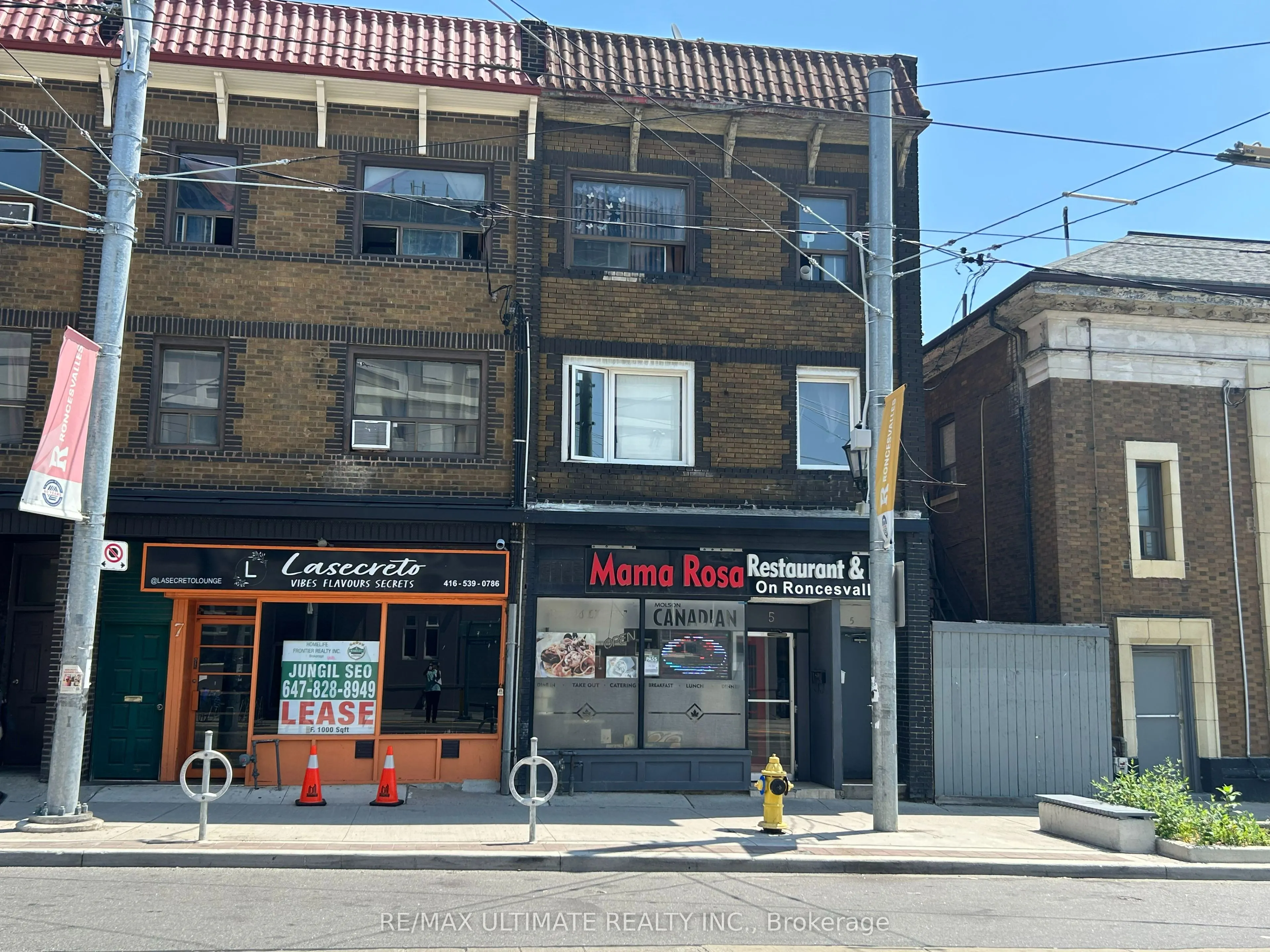 5 Roncesvalles Avenue #2