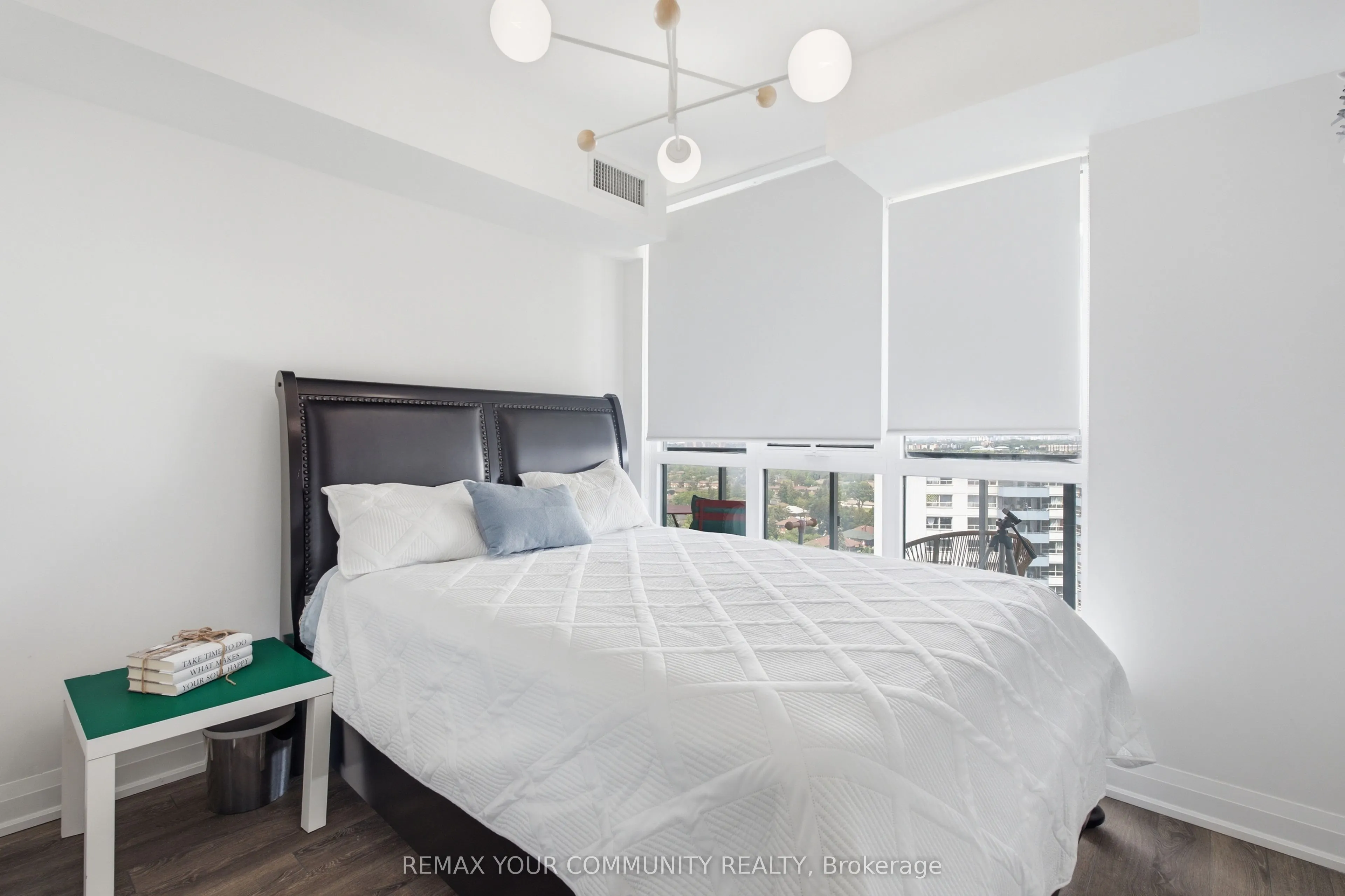 1461 Lawrence Avenue #1504