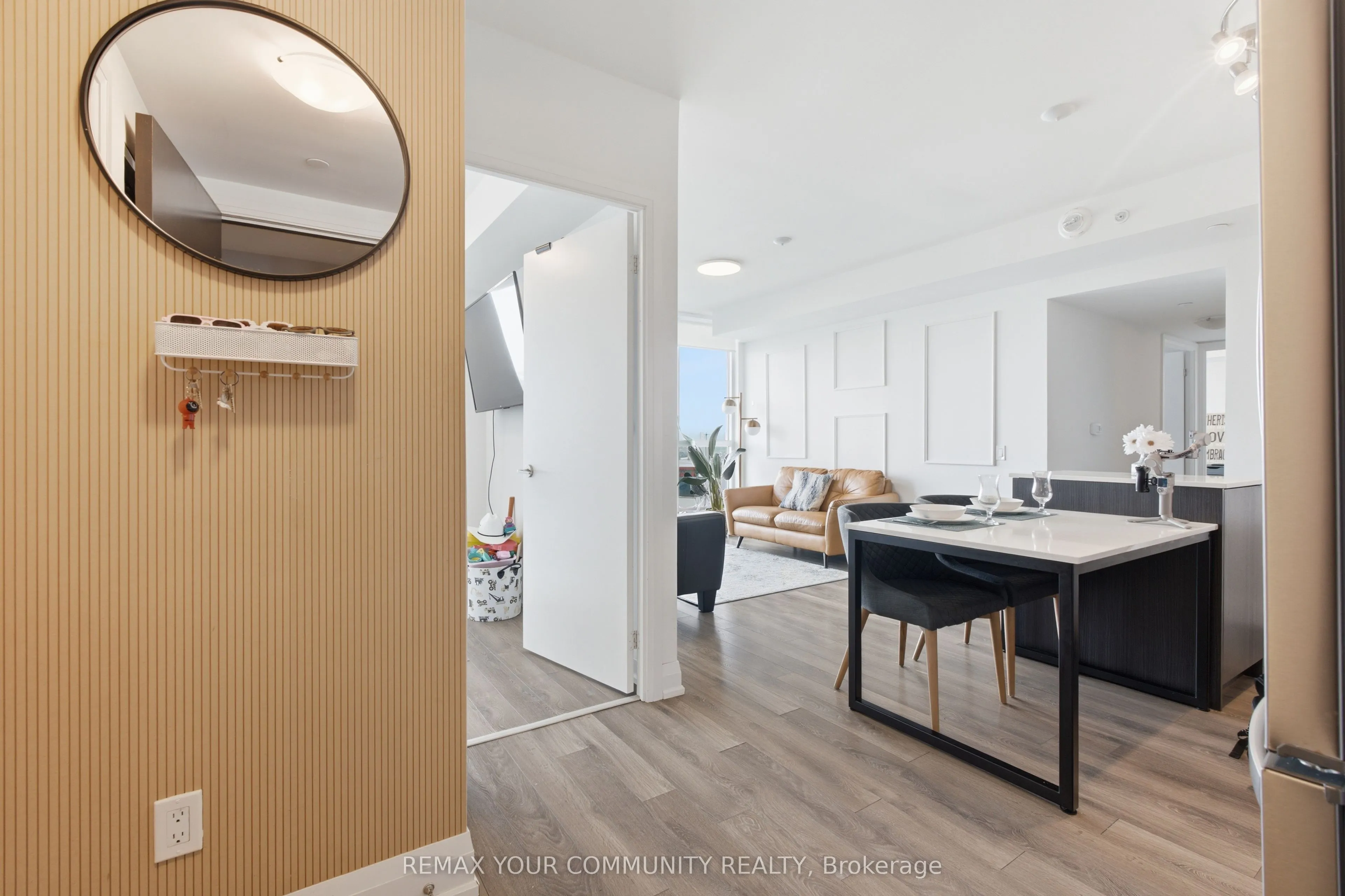 1461 Lawrence Avenue #1504