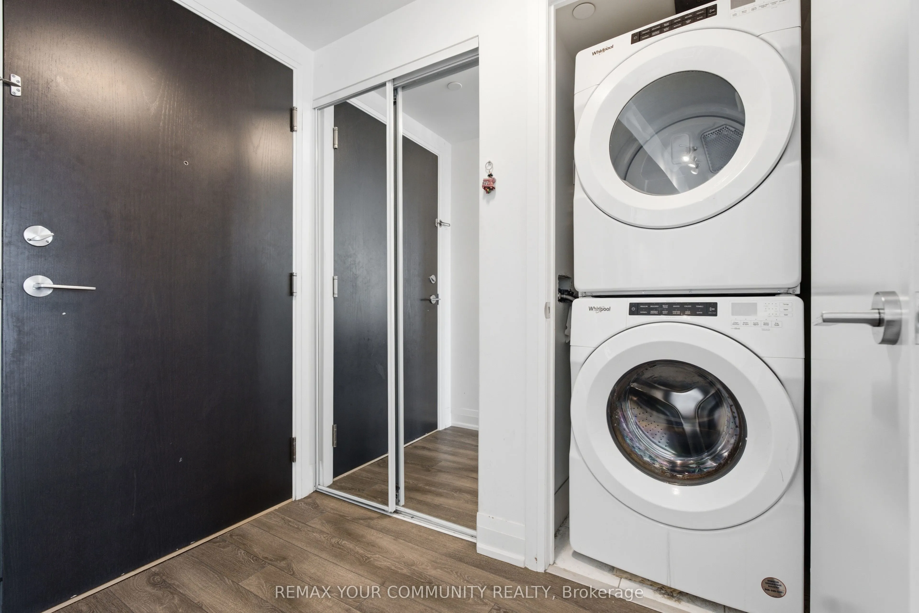 1461 Lawrence Avenue #1504