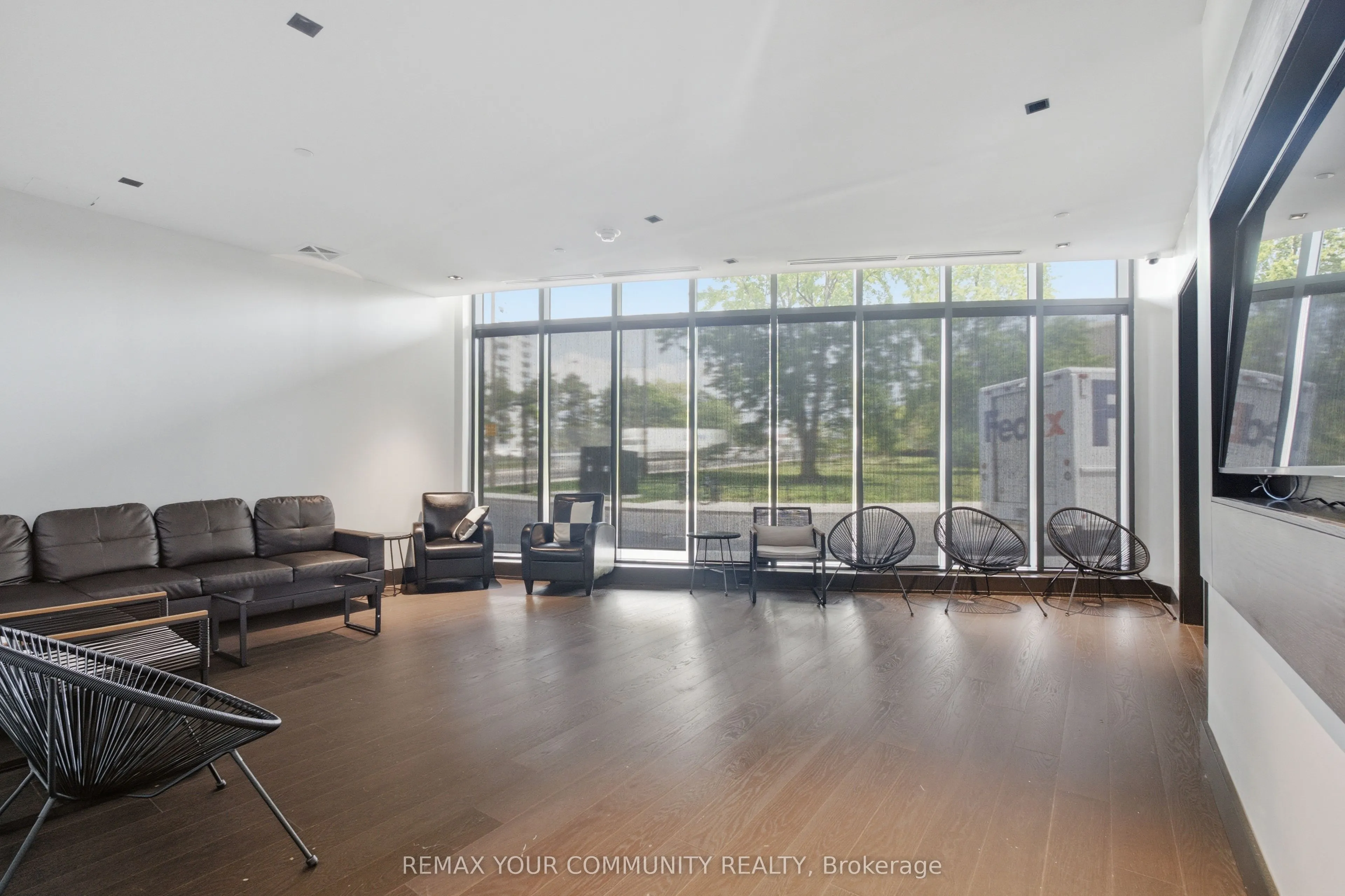1461 Lawrence Avenue #1504