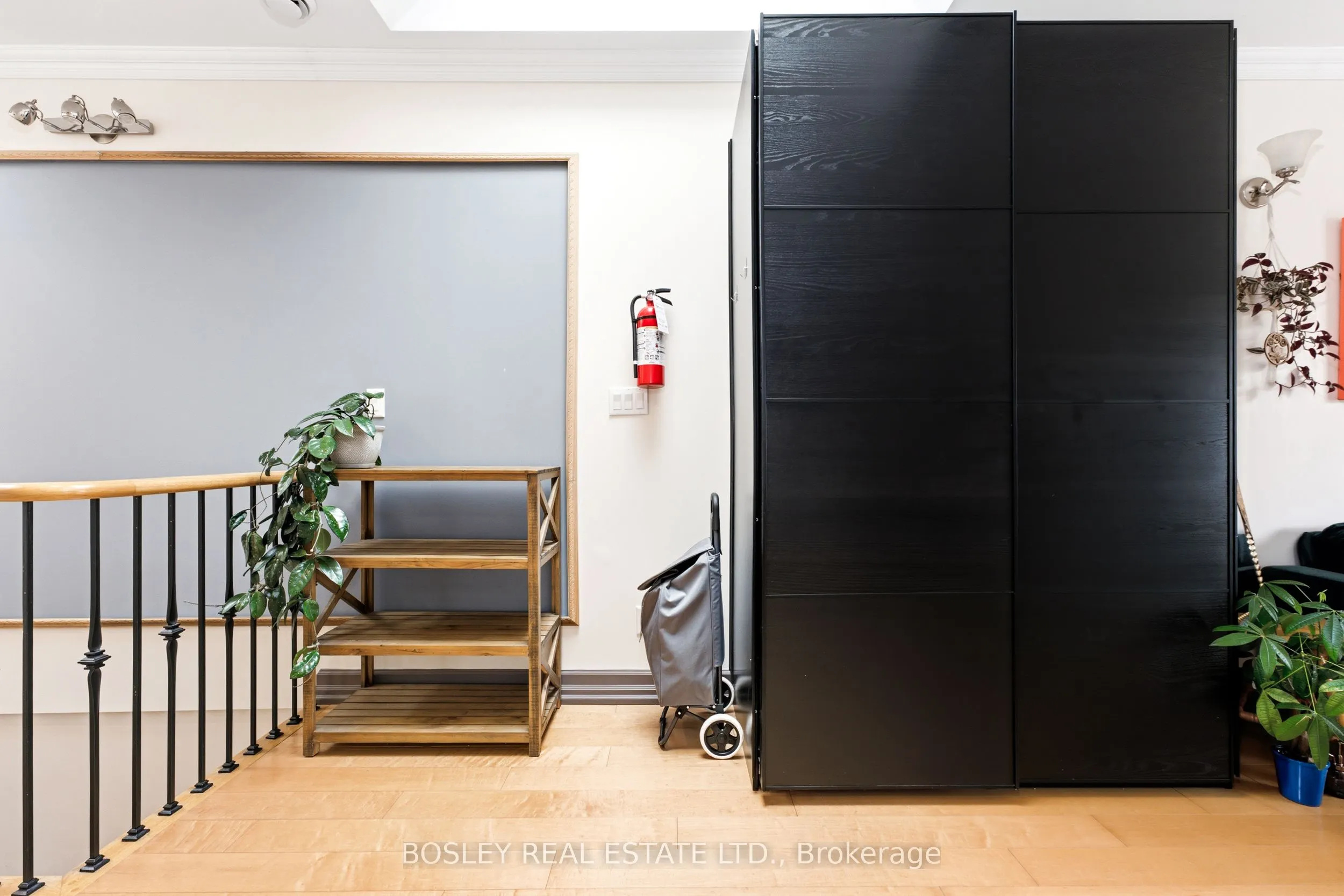 115 Roncesvalles Avenue #3