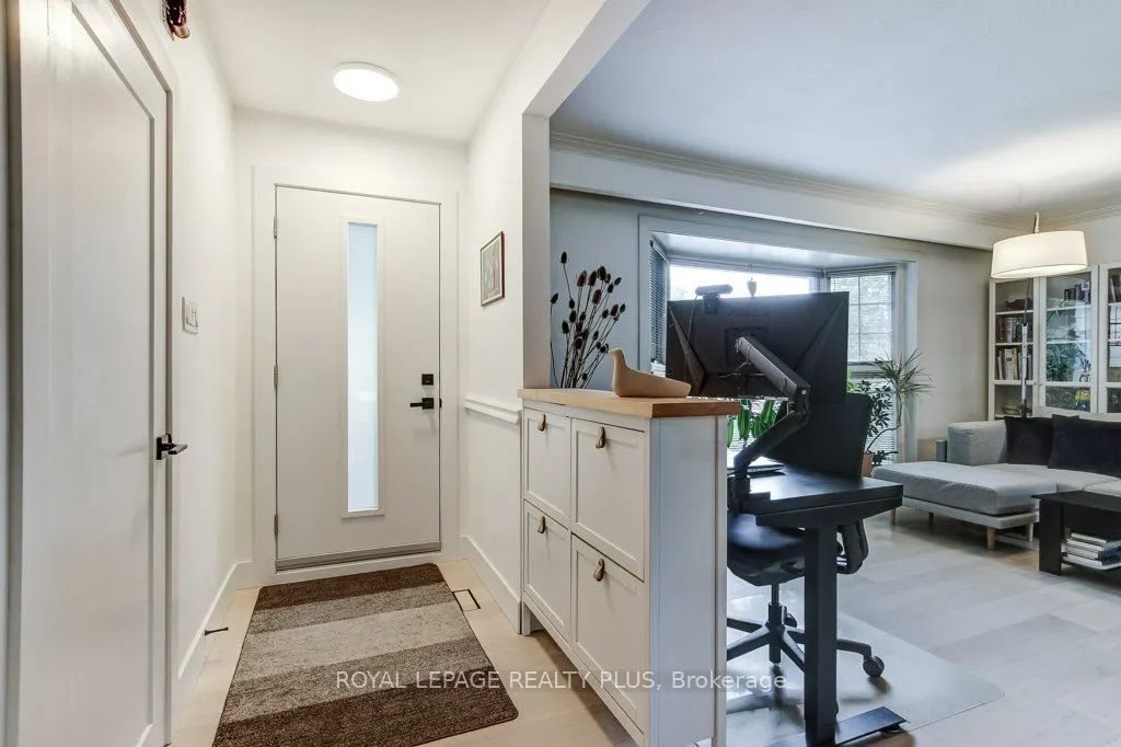 5322 Windermere Drive
