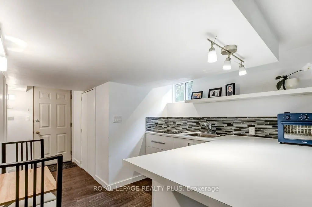 5322 Windermere Drive