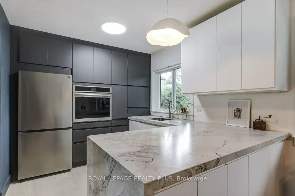 5322 Windermere Drive