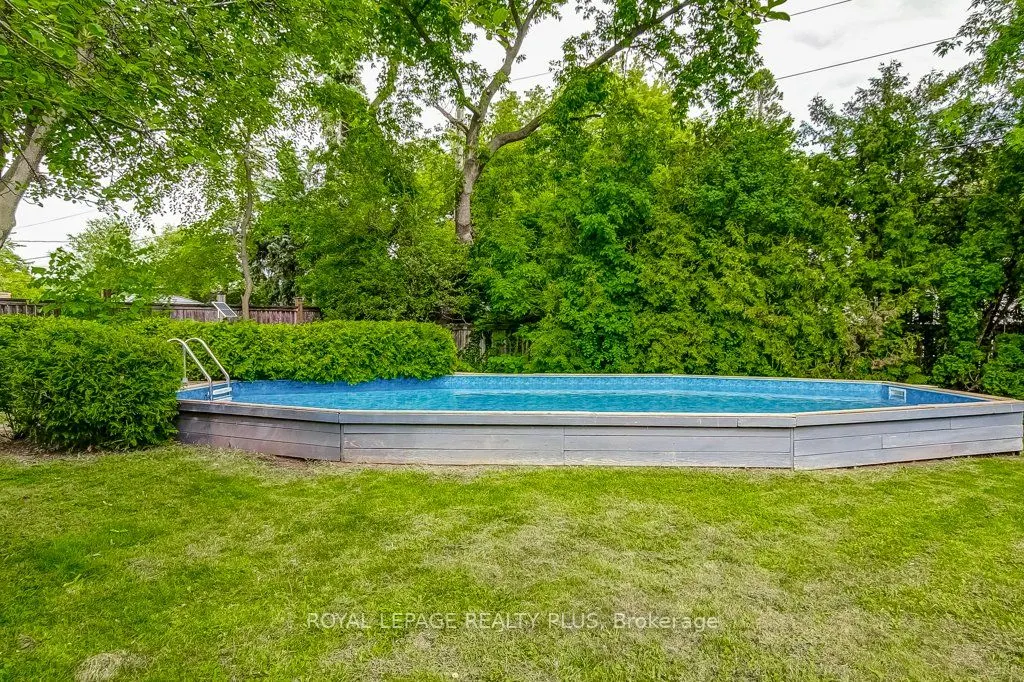 5322 Windermere Drive