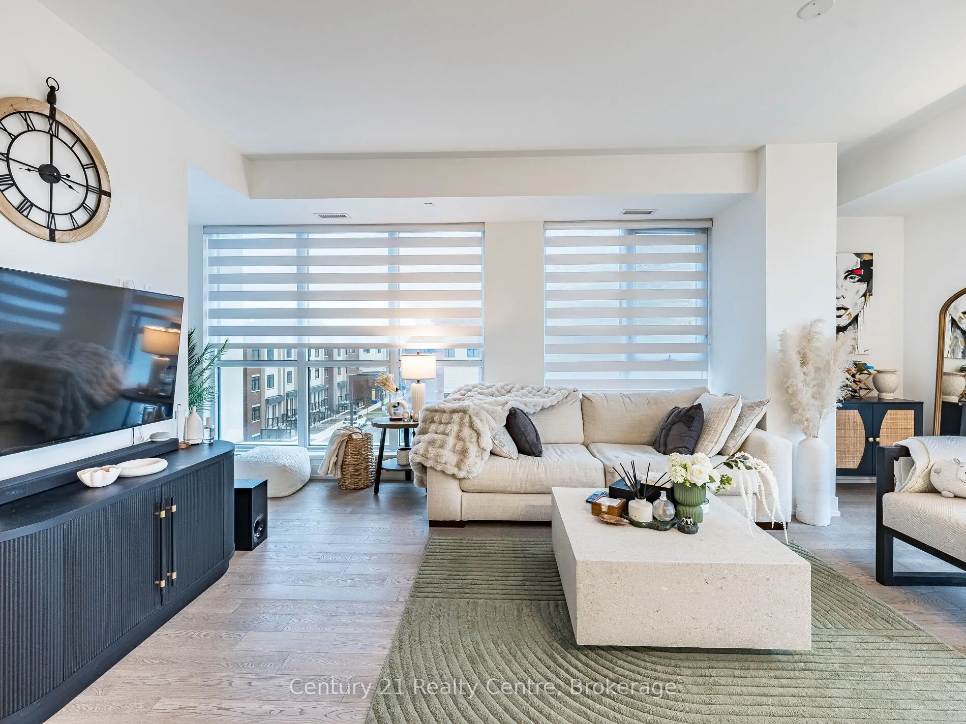 1063 Douglas McCurdy Common #303