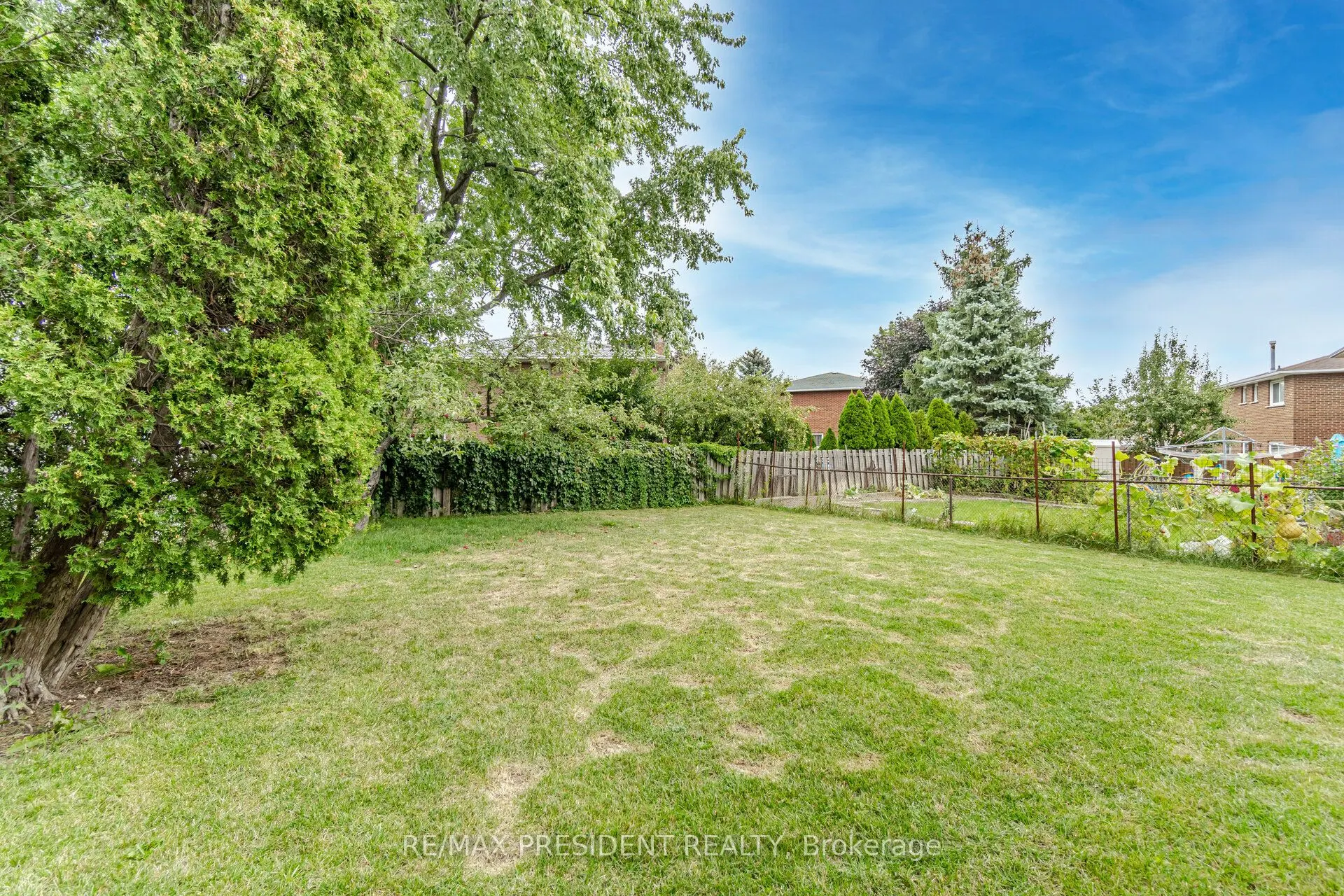 13 Tarquini Crescent