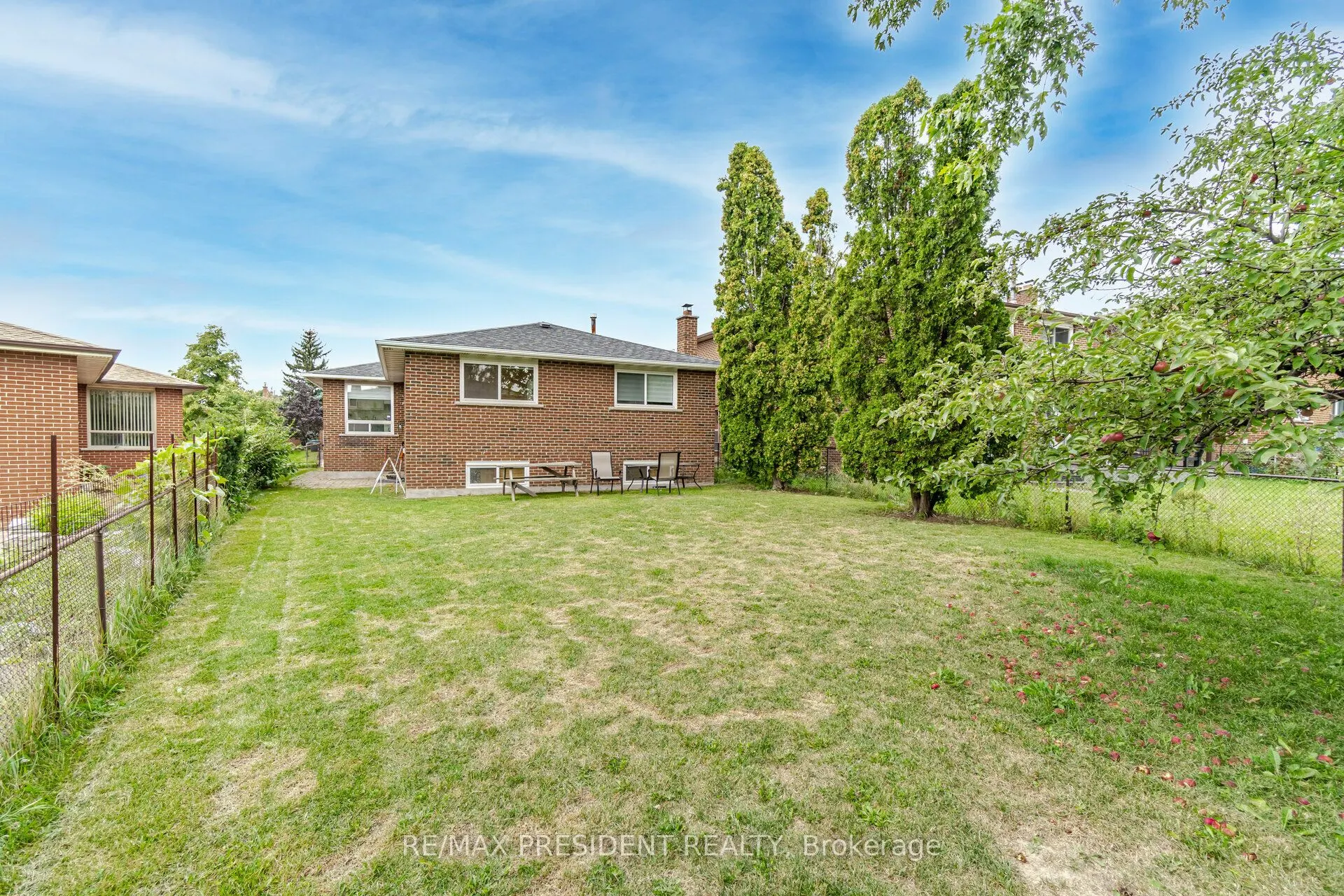 13 Tarquini Crescent