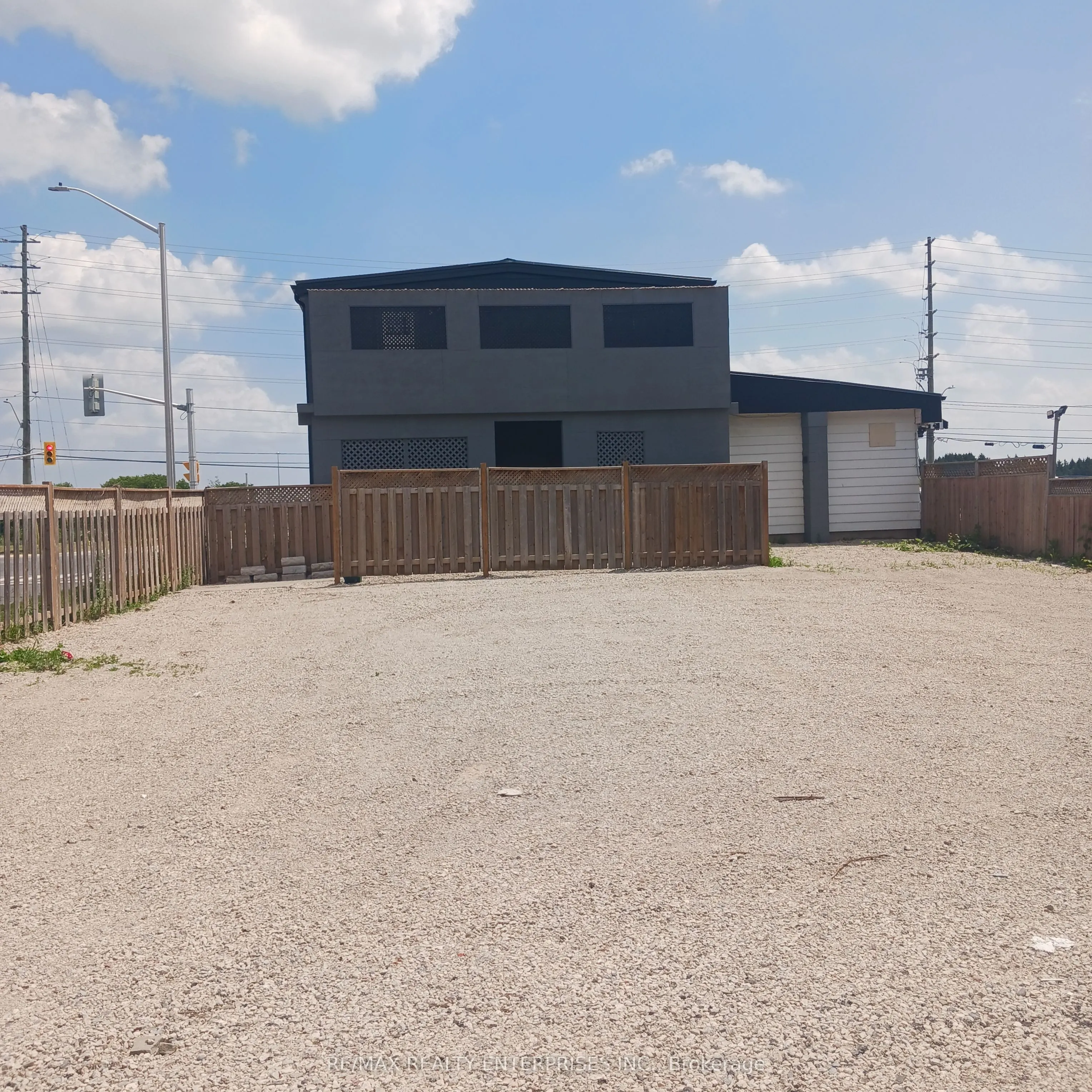 12993 Steeles Avenue