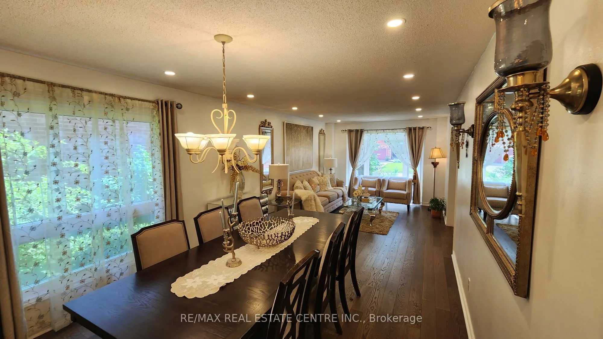 3683 East Park Court