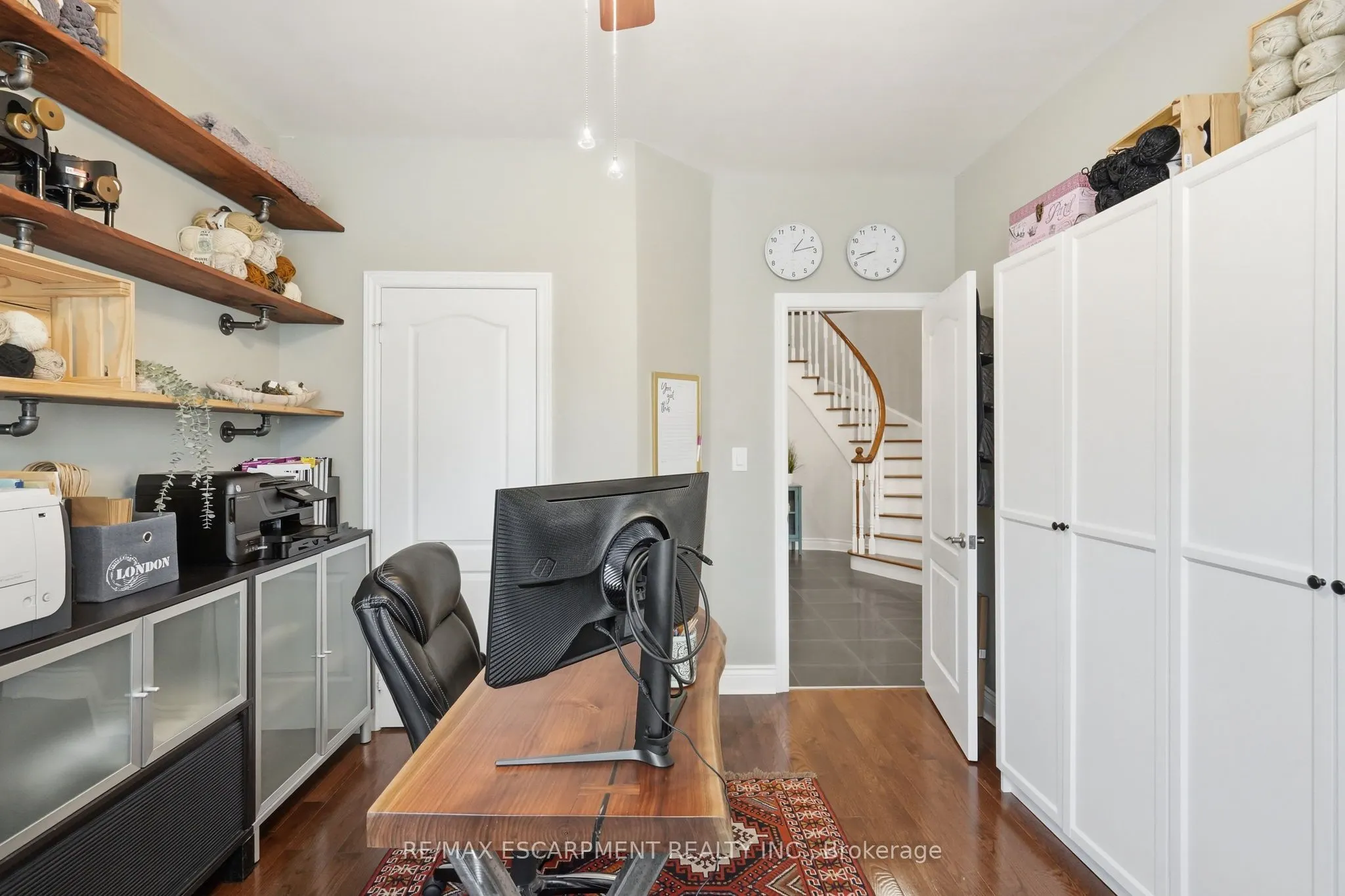5347 Jameson Crescent
