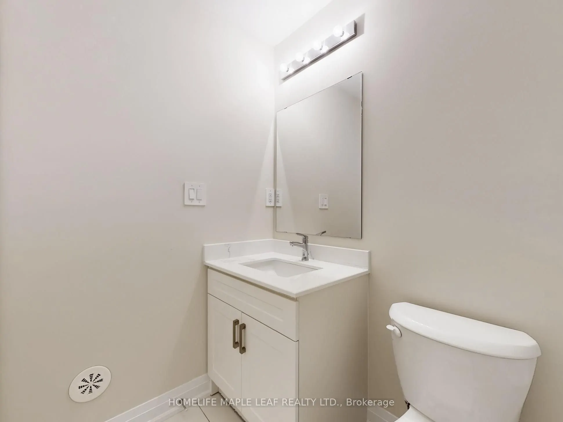 1569 Rose Way #124