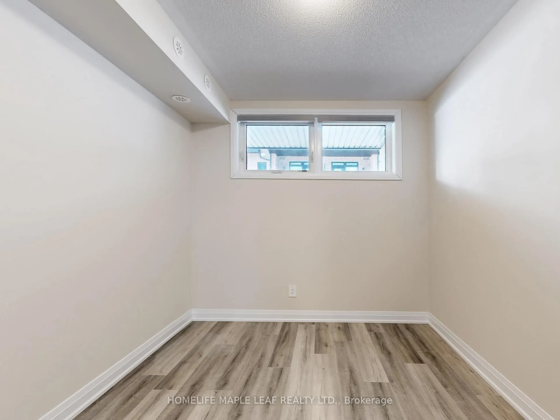 1569 Rose Way #124