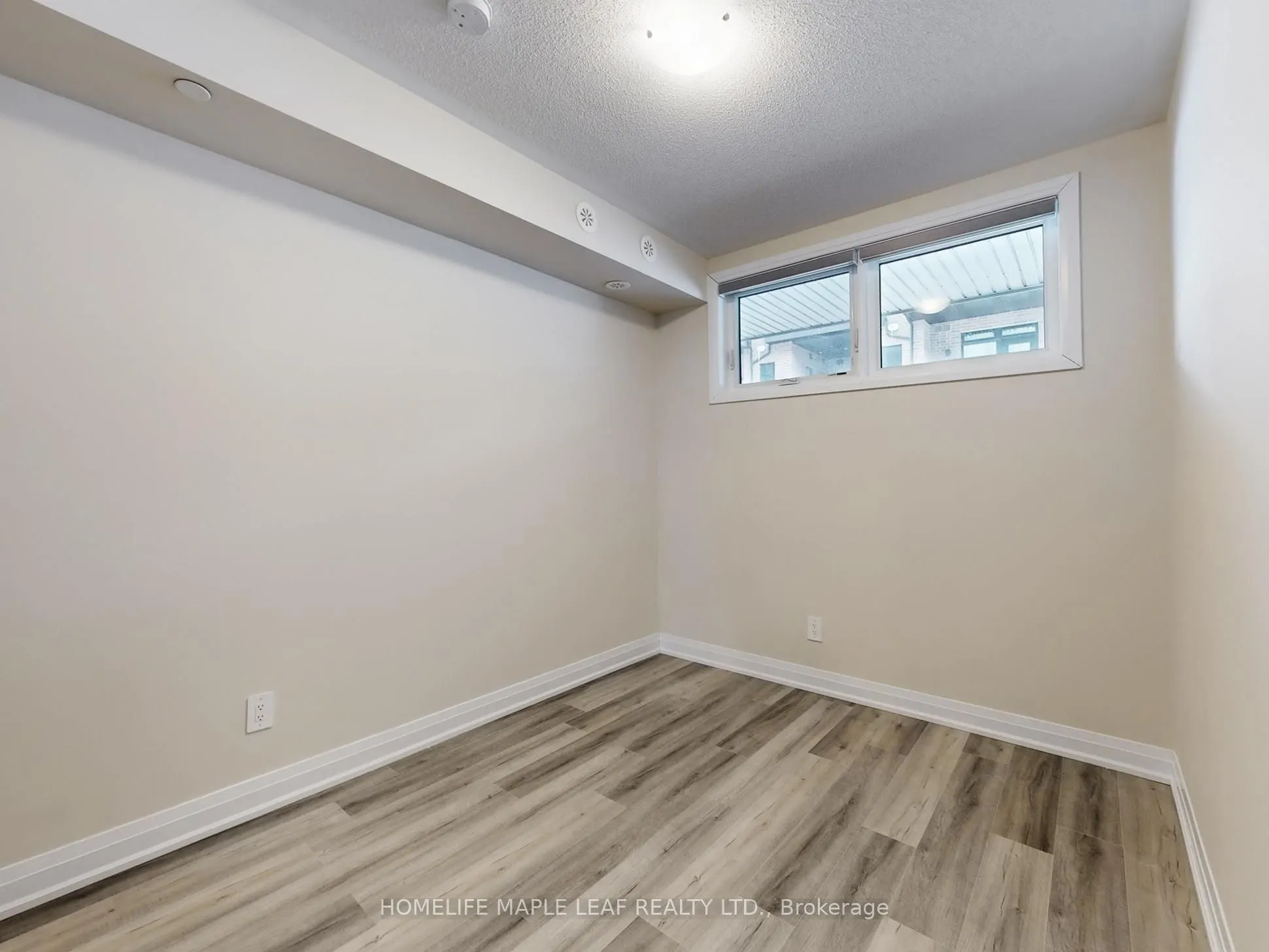 1569 Rose Way #124