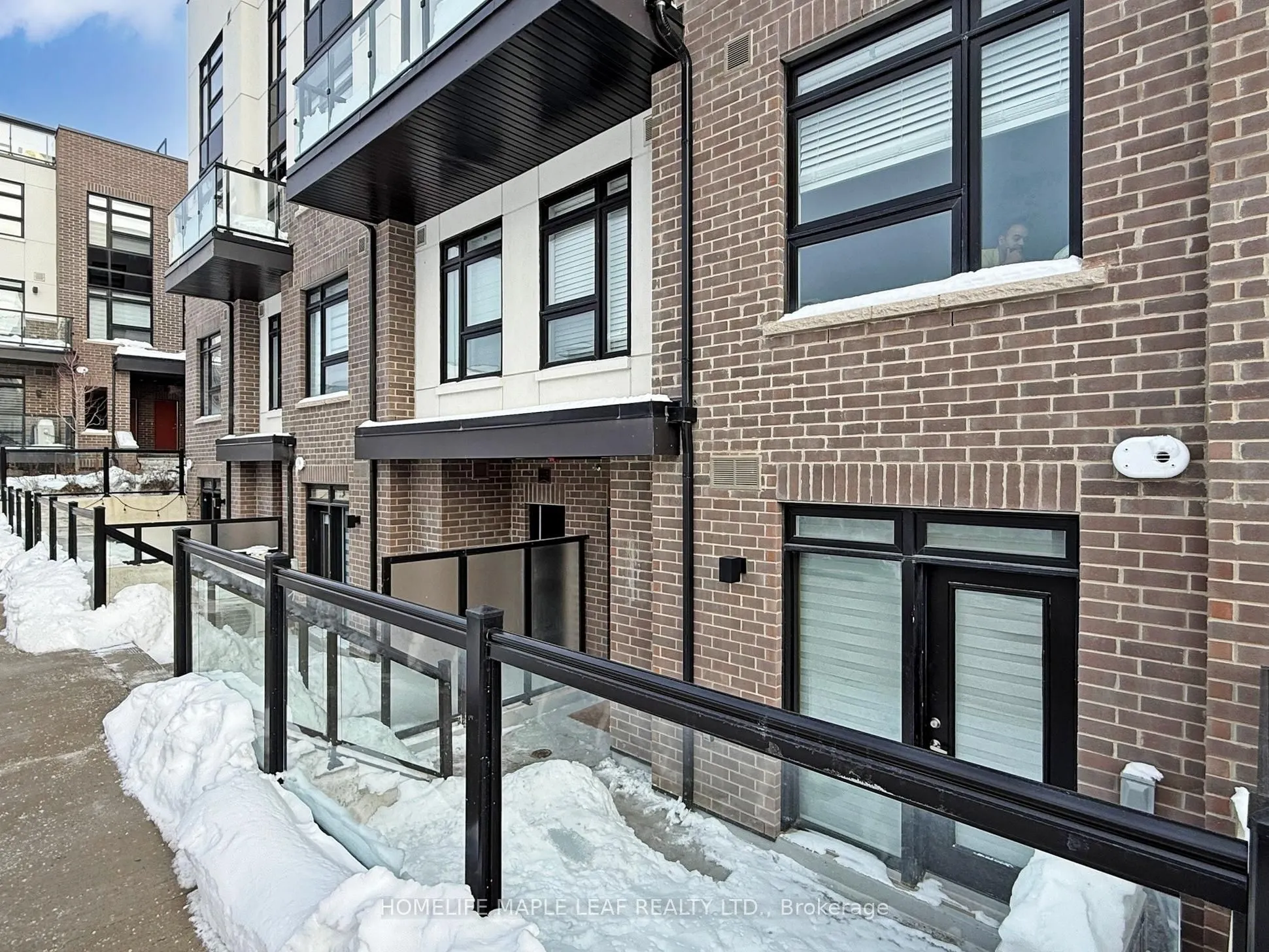 1569 Rose Way #124