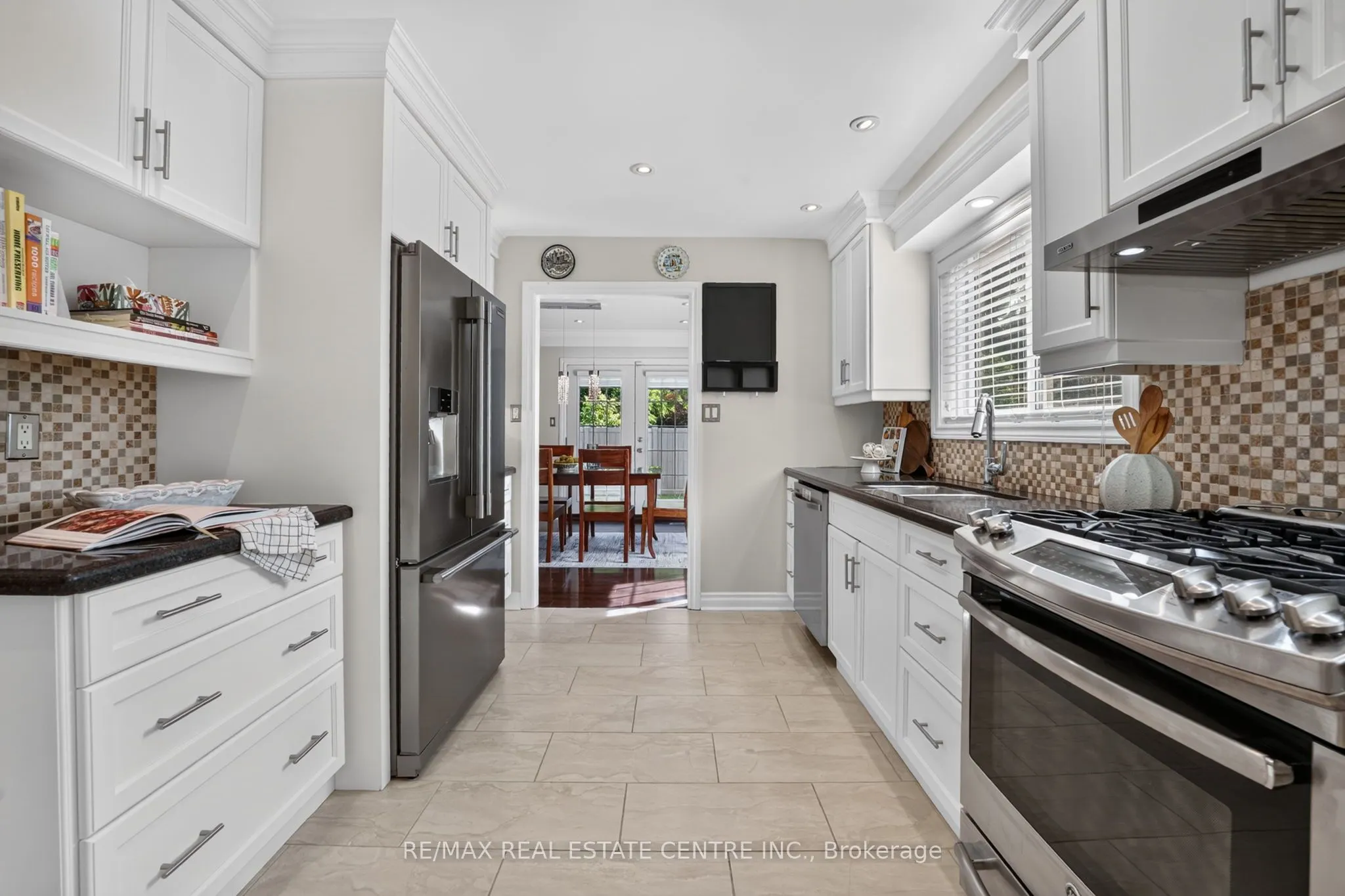 403 Isabella Avenue
