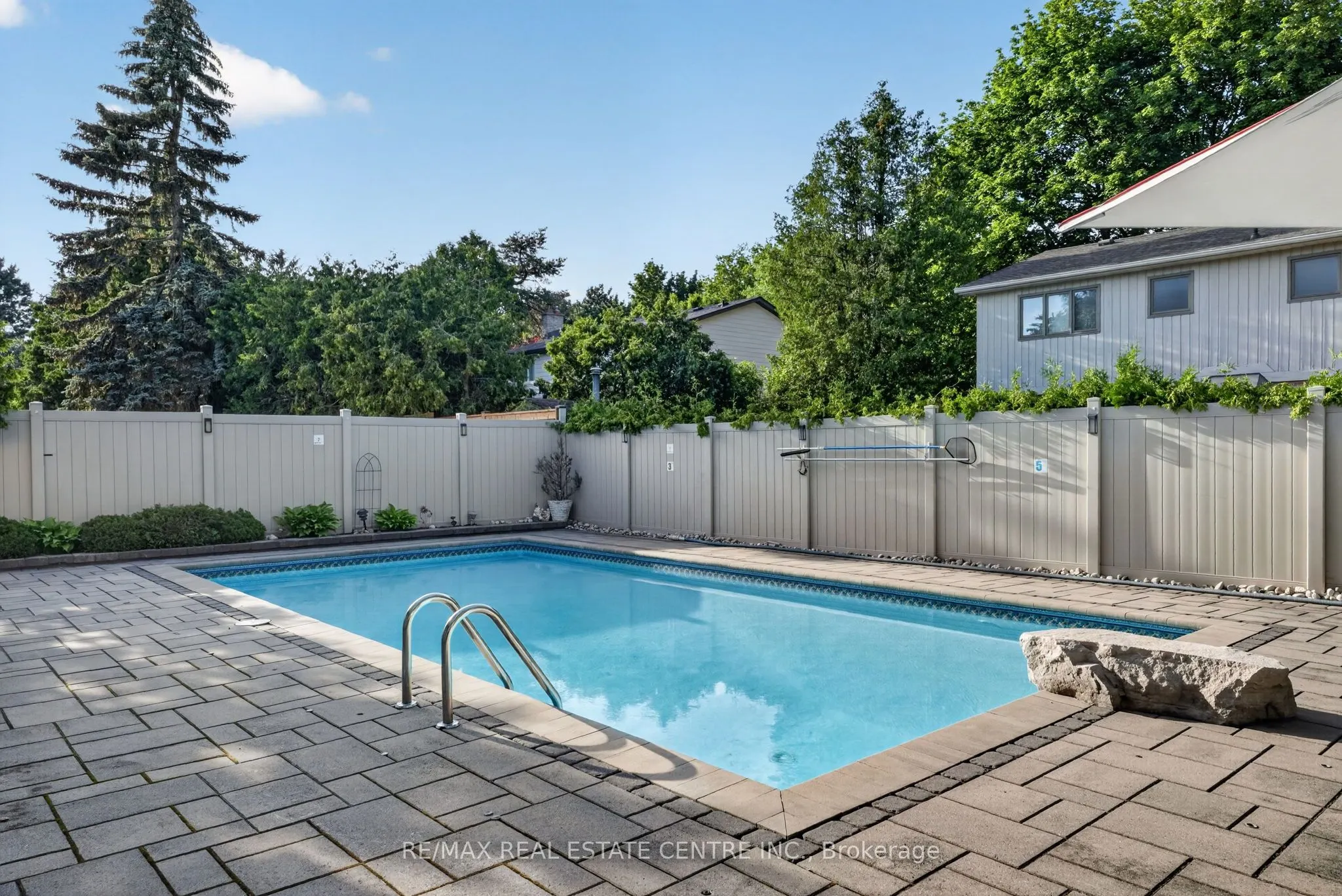 403 Isabella Avenue
